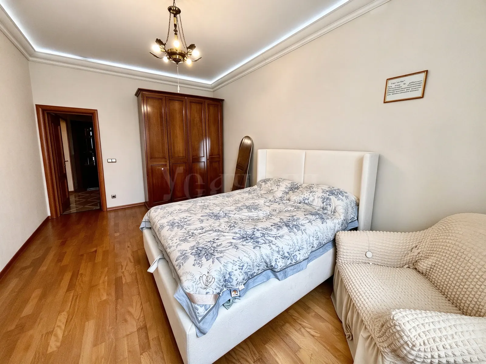 4-комнатная квартира 198,8 м² в ЖК «Солнечный берег»