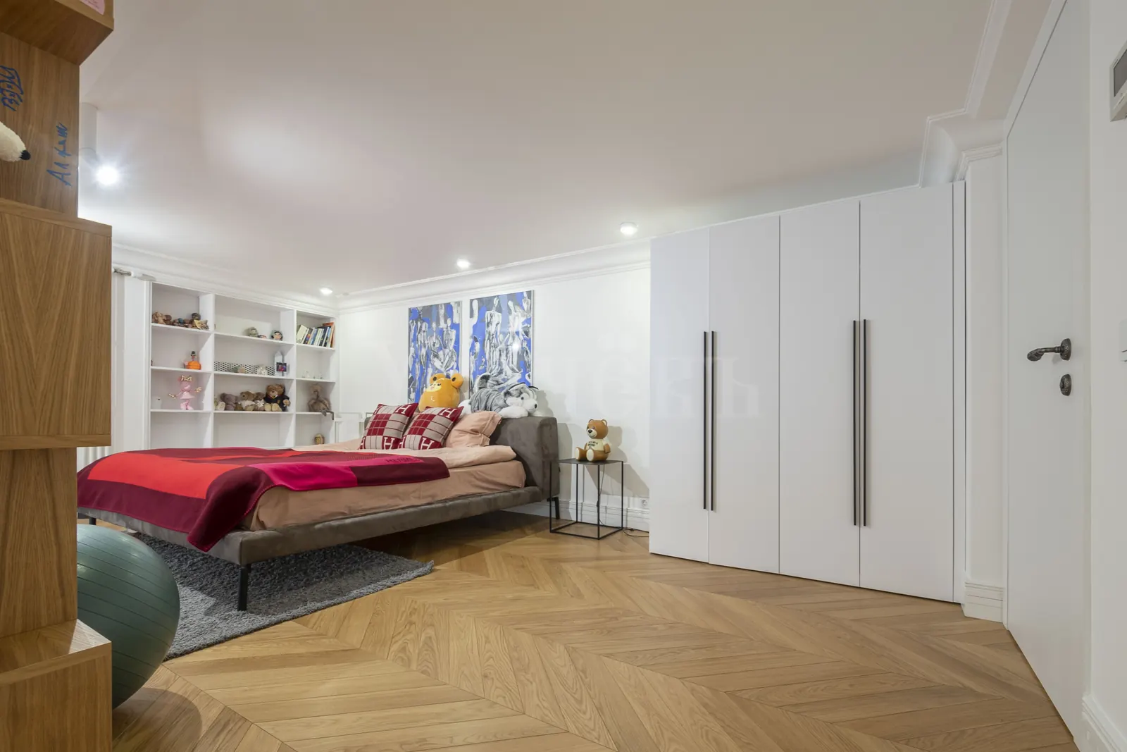 Квартира 251,3 м² в ЖК «Садовые кварталы»