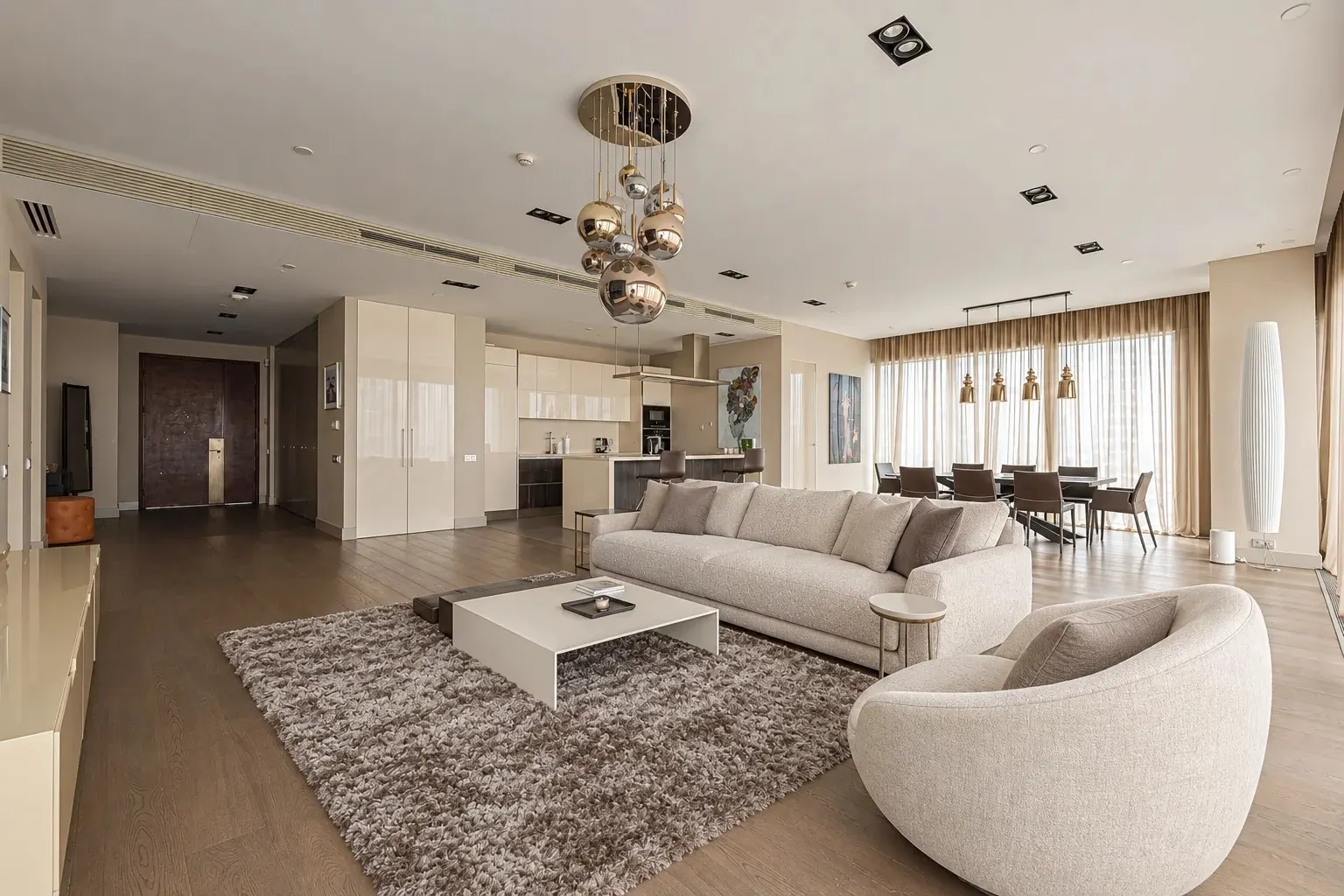 3-комнатная квартира 190 м² в ЖК «Город Столиц»