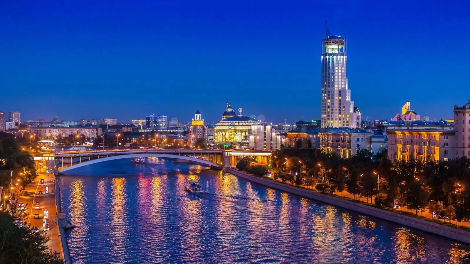 Квартира 452,6 м² в ЖК «Симфония набережных»