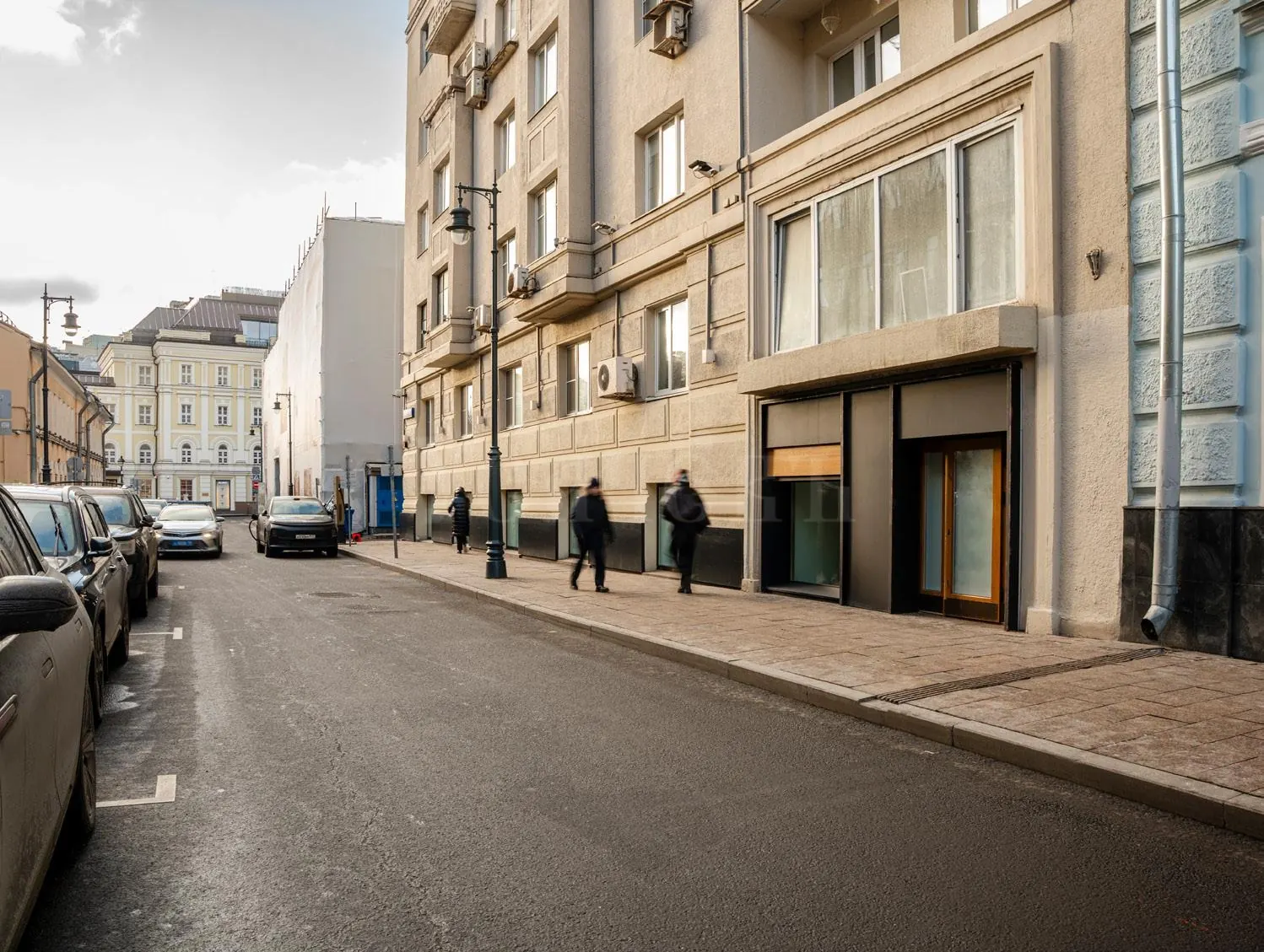 Коммерческое помещение 248,9 м²