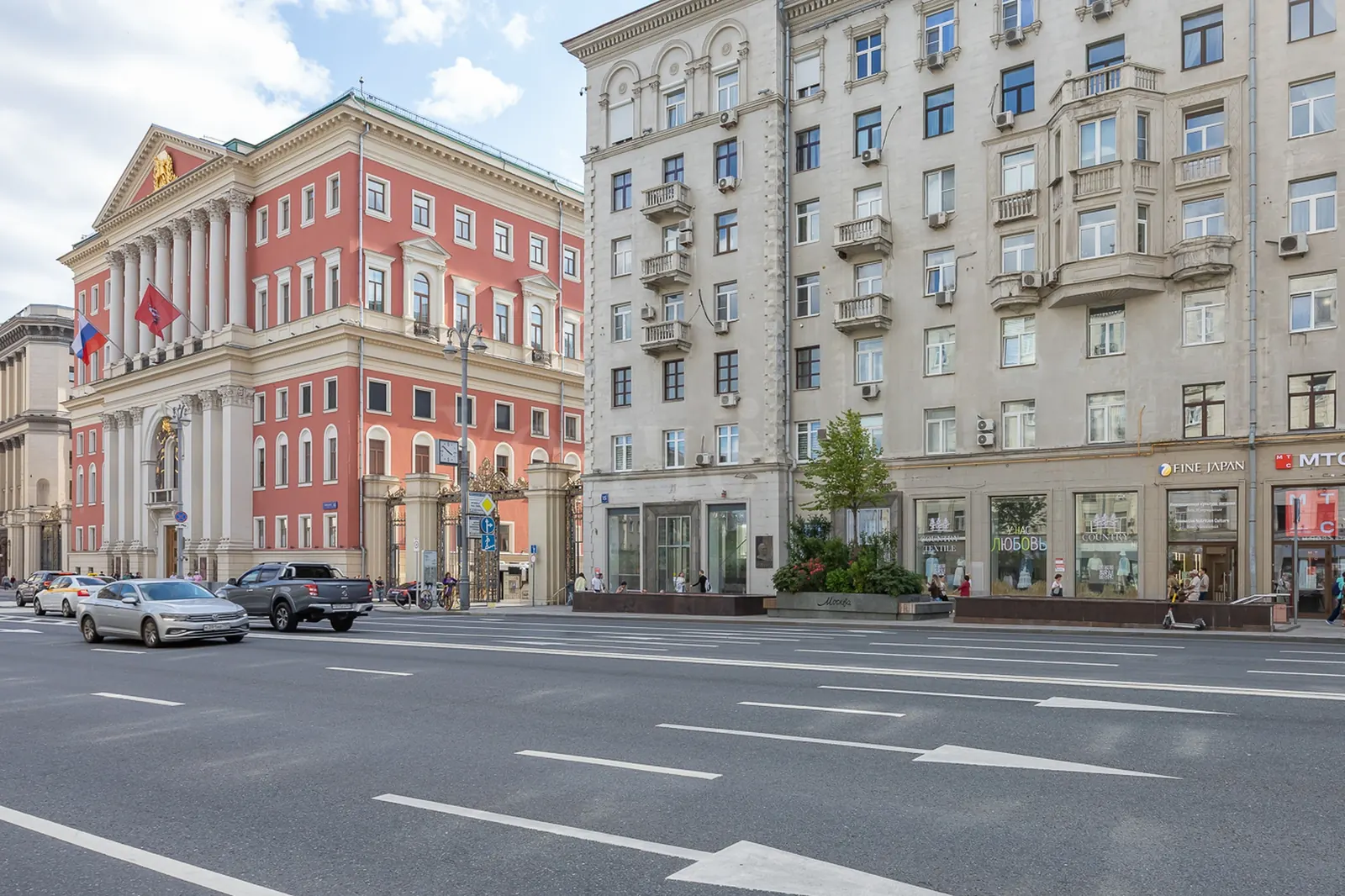 Коммерческое помещение 148 м²