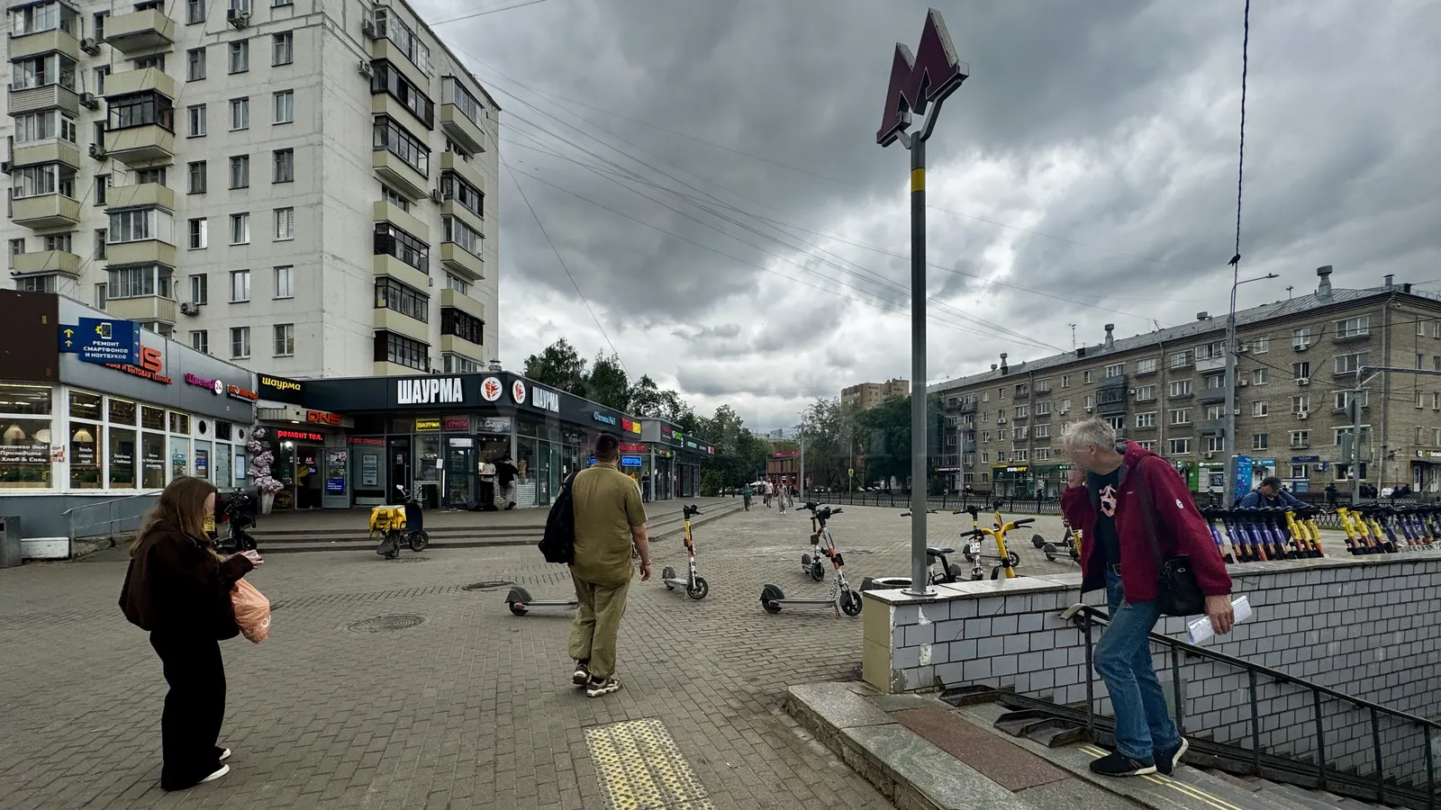 Коммерческое помещение 359 м²