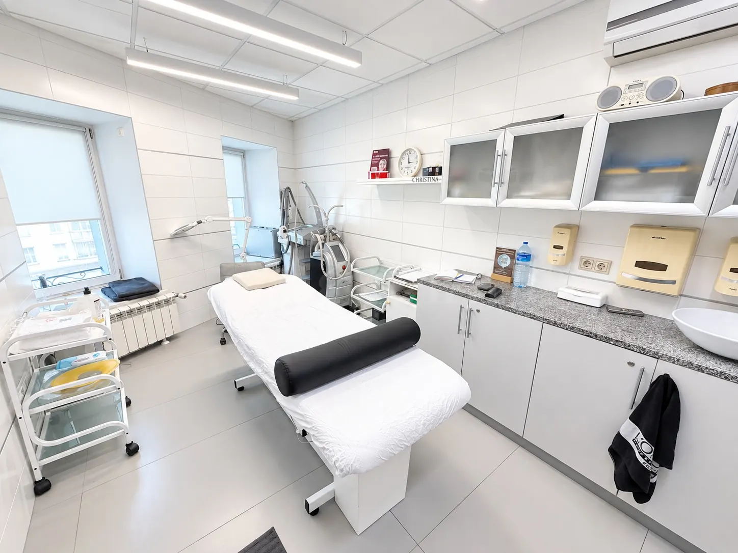 Коммерческое помещение 298,7 м²