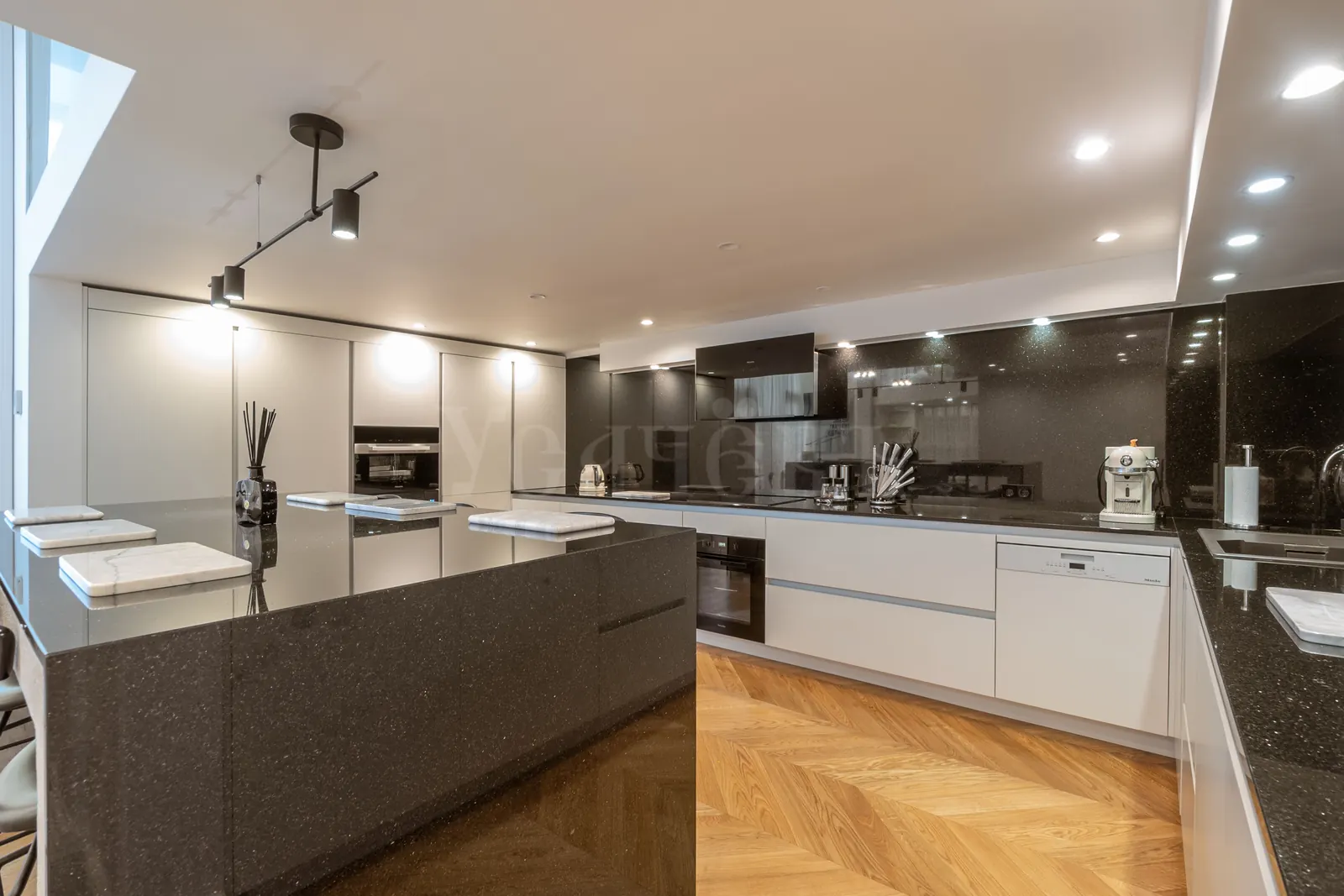 Квартира 251,3 м² в ЖК «Садовые кварталы»