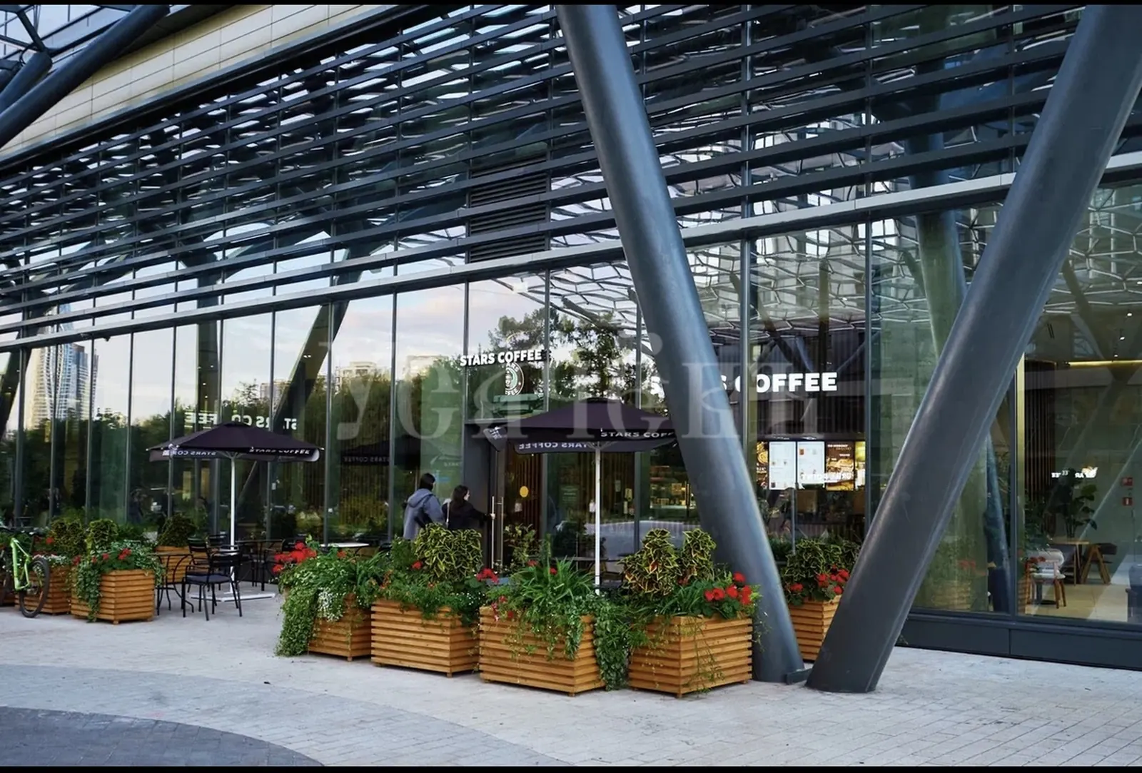 Коммерческое помещение 371 м² в ЖК «БЦ Botanica»