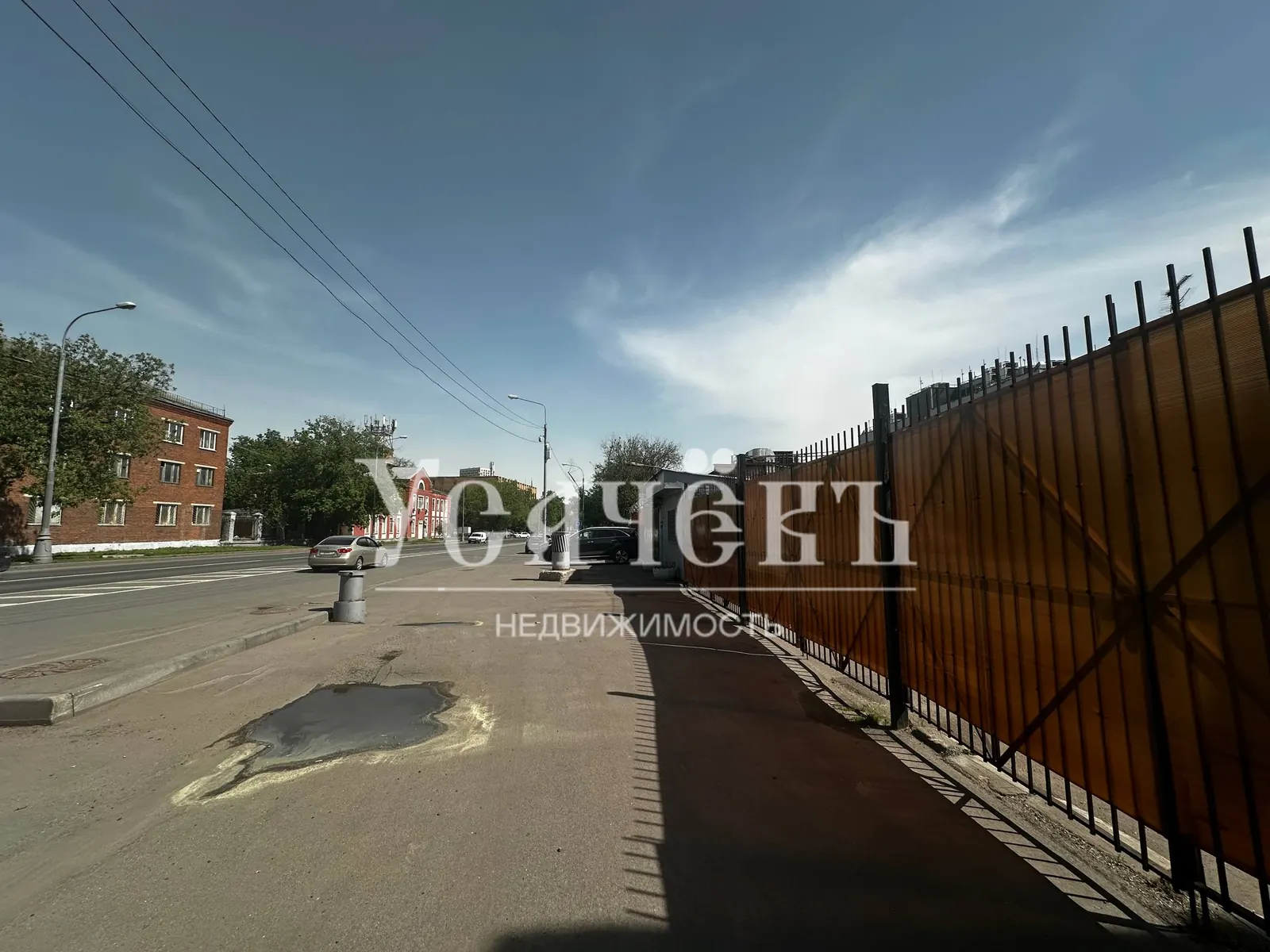 Коммерческое помещение 1 335,7 м²
