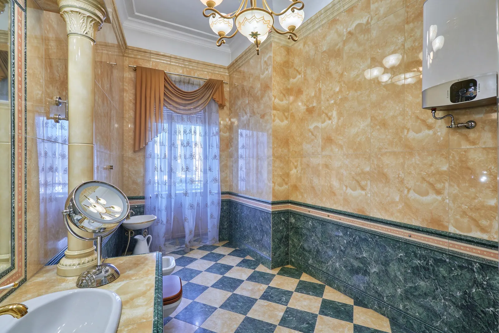 5-комнатная квартира 171,3 м²