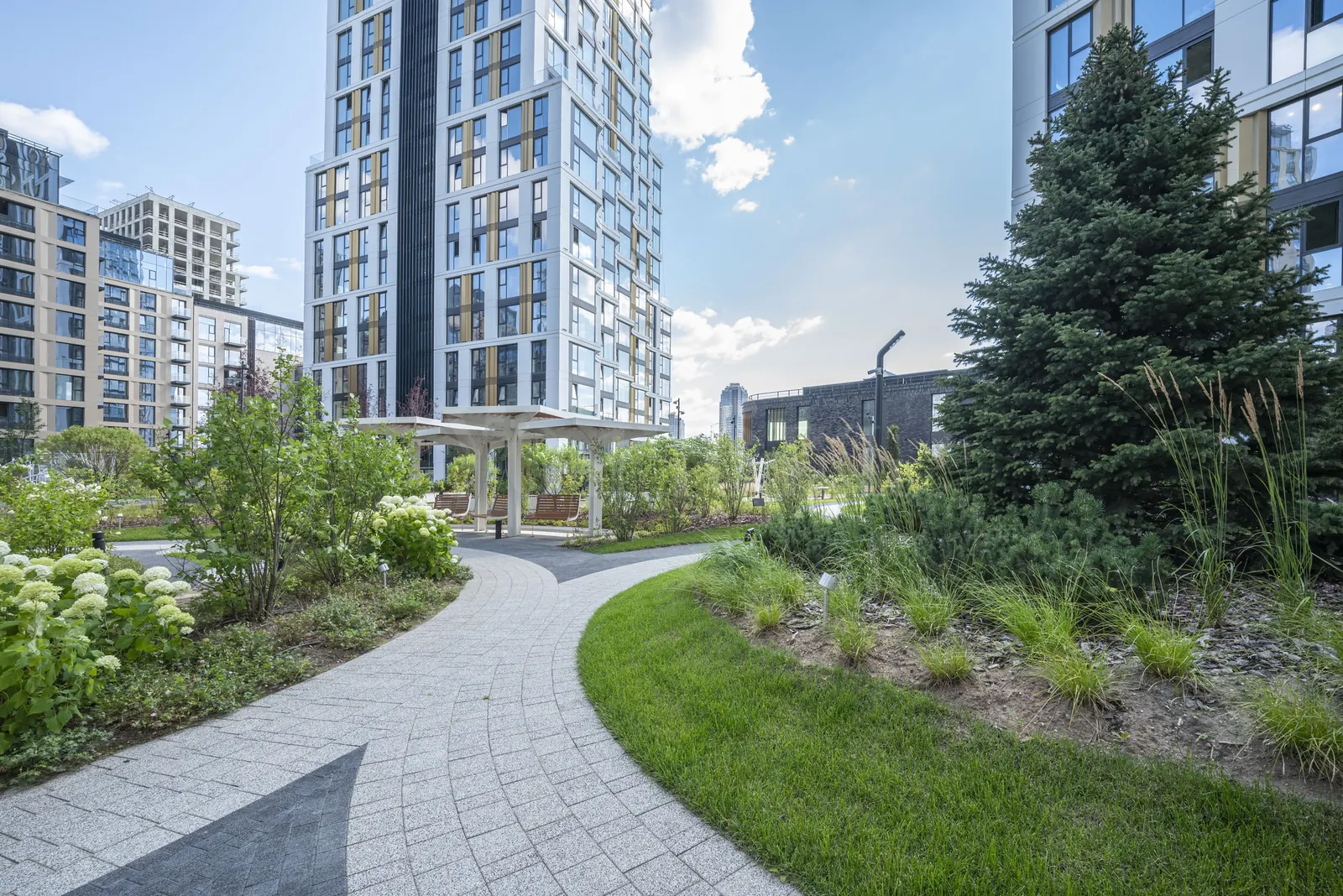 3-комнатная квартира 81,6 м² в ЖК «Клубный город на реке Примавера»