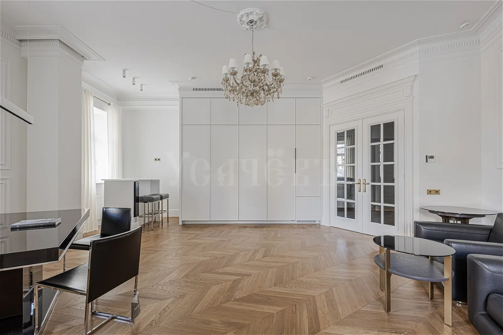 3-комнатная квартира 111,2 м² в ЖК «De Luxe квартал апартаментов Театральный Дом»