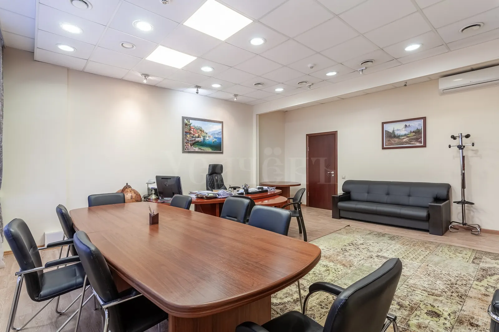 Коммерческое помещение 4 548 м²