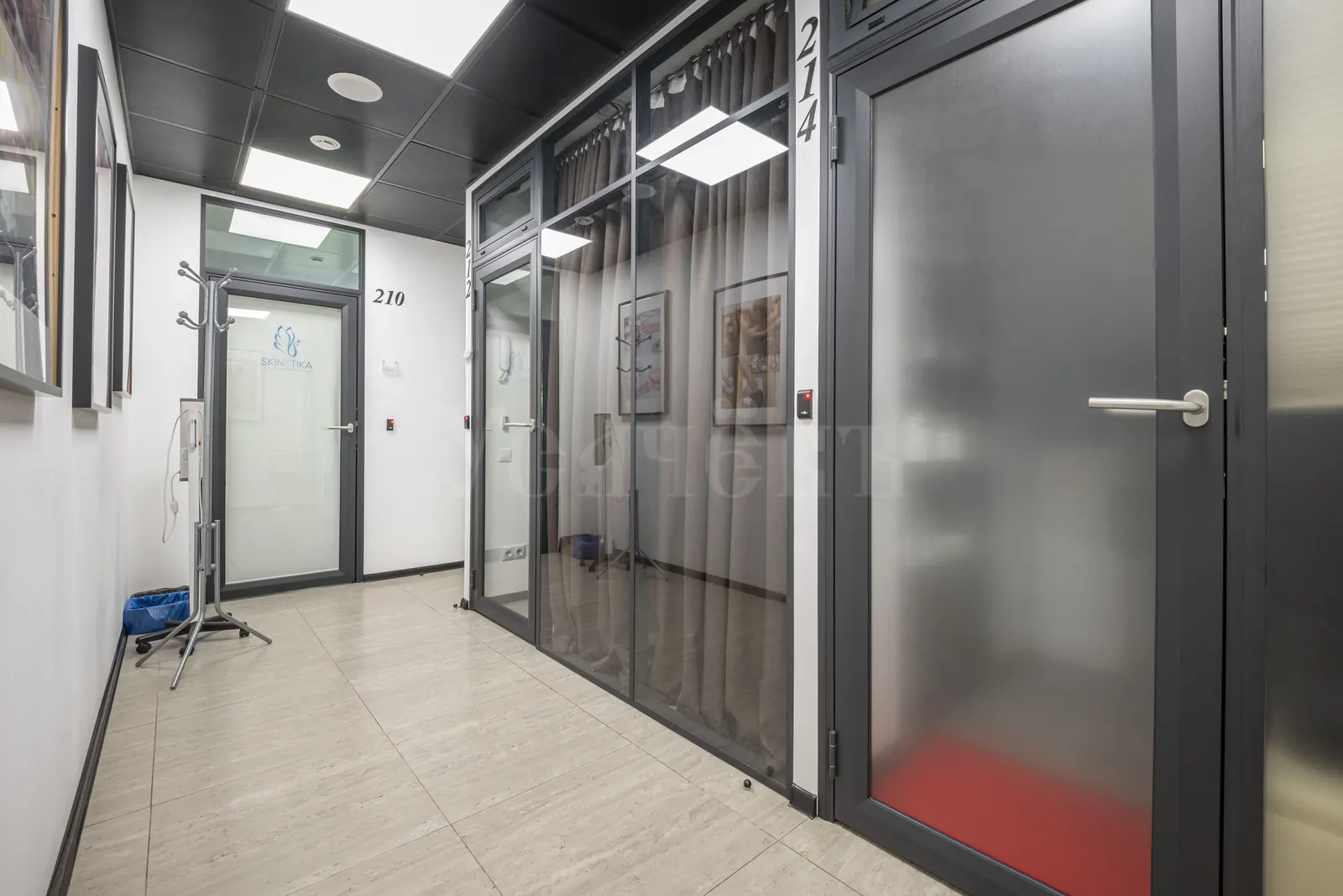 Коммерческое помещение 490 м²