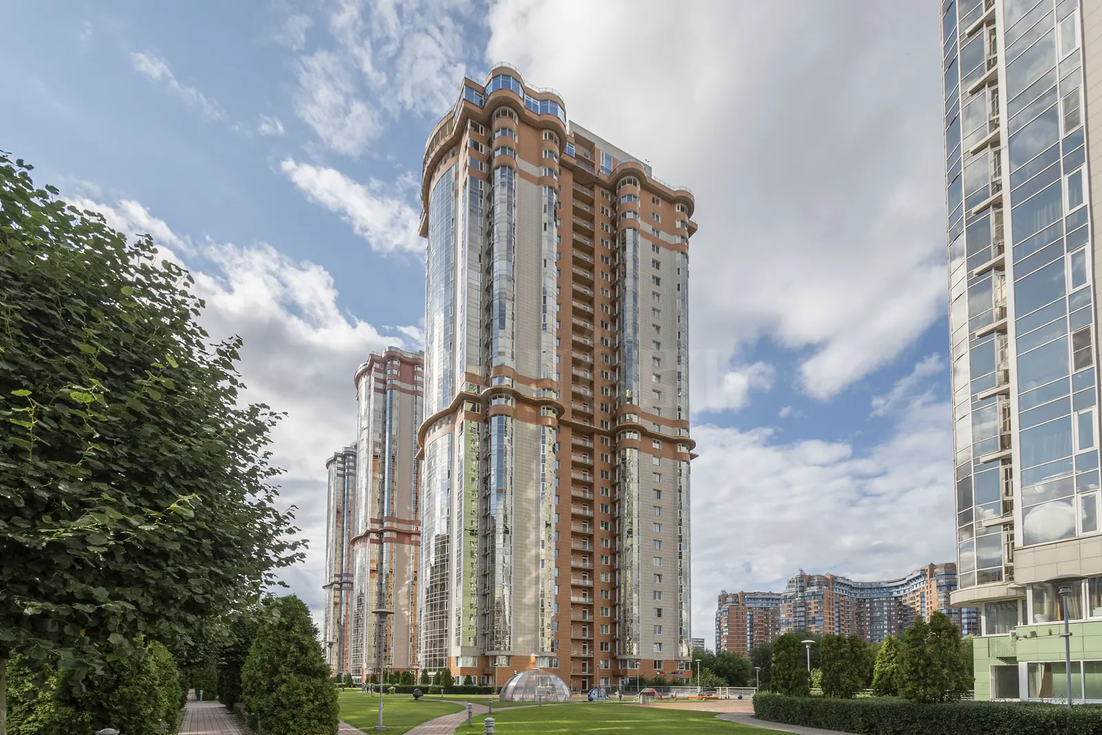 5-комнатная квартира 190,8 м² в ЖК «Миракс Парк»