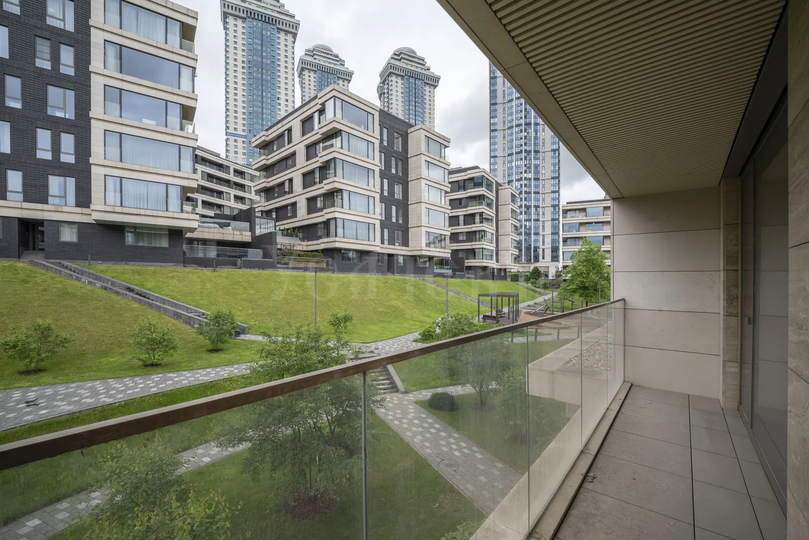 4-комнатная квартира 204,8 м² в ЖК «Снегири Эко»