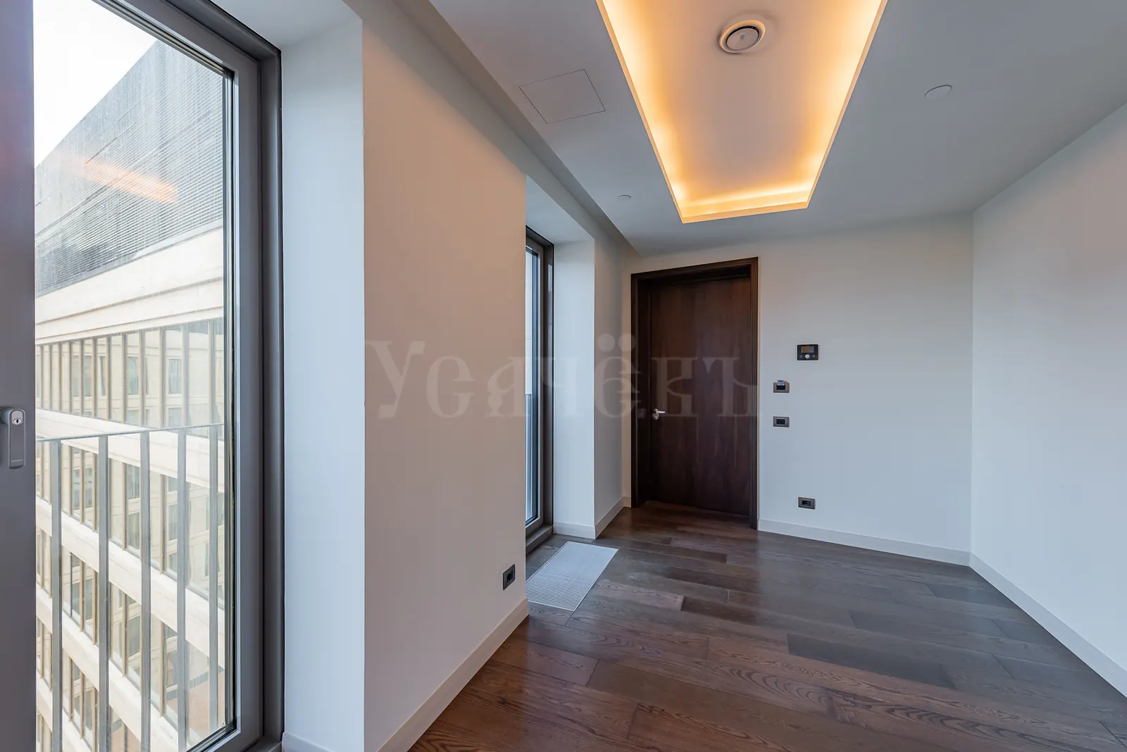 4-комнатная квартира 219,6 м² в ЖК «ВТБ Арена парк»
