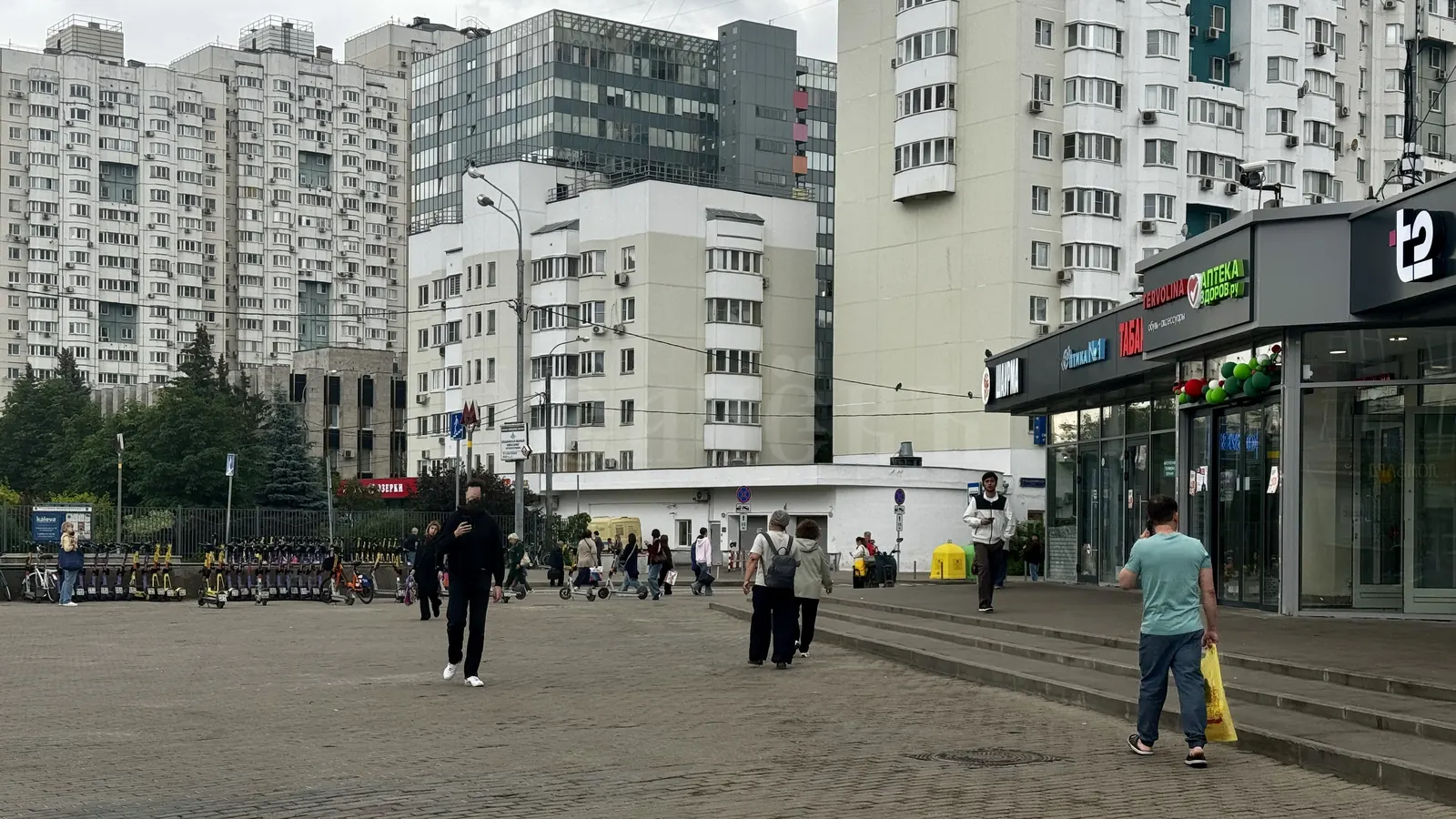 Коммерческое помещение 359 м²