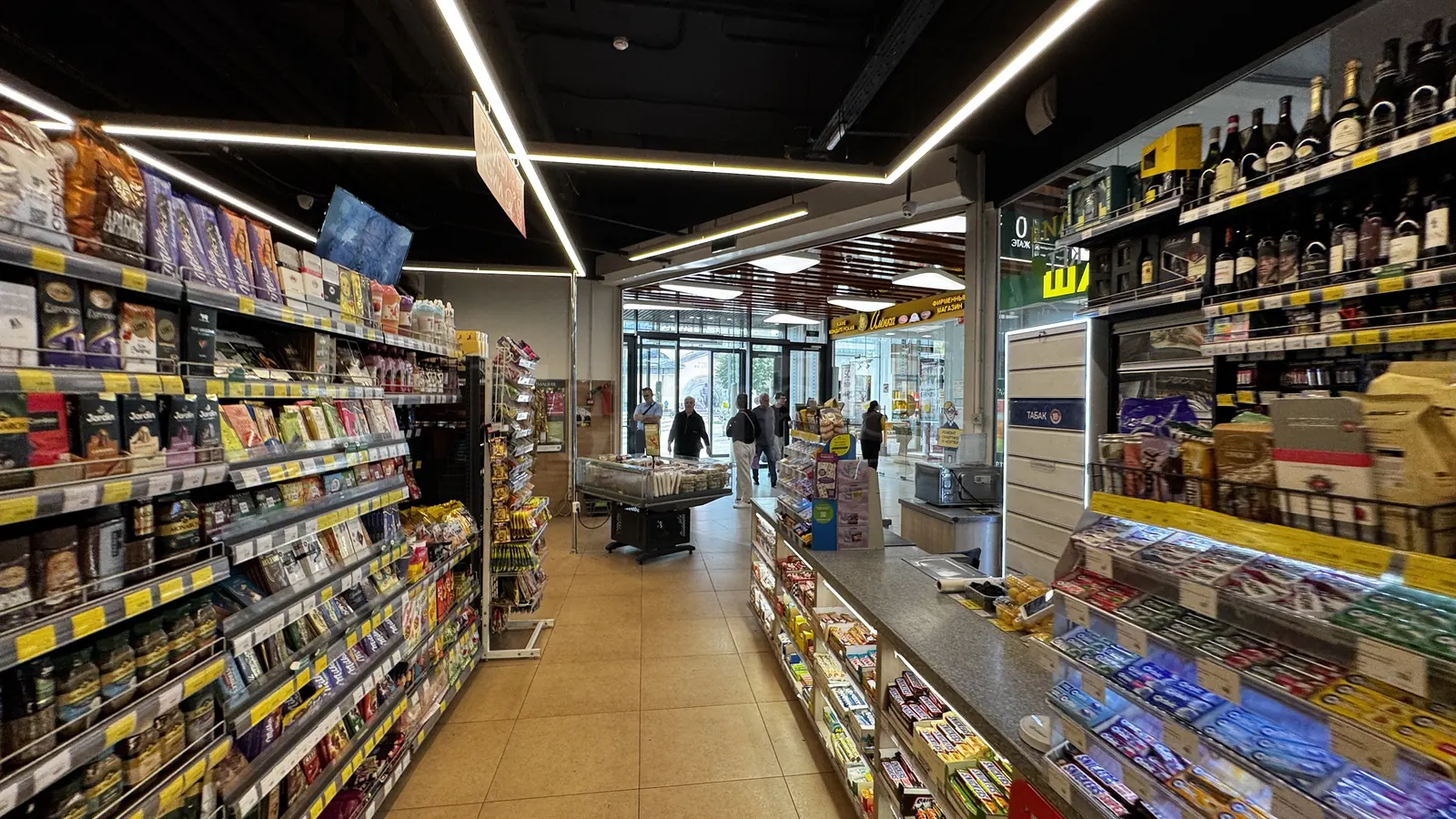 Коммерческое помещение 3 952,6 м²