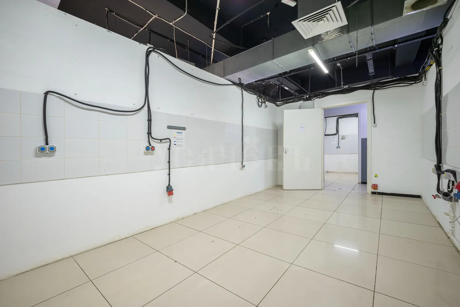 Коммерческое помещение 314,1 м²