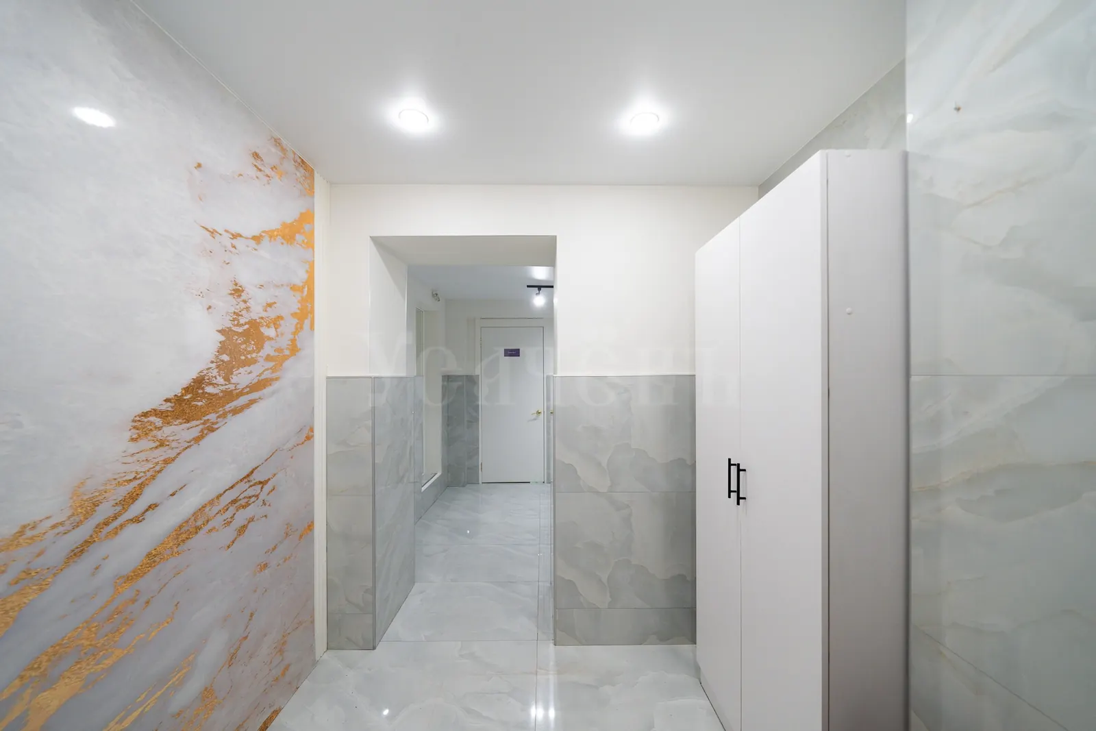 Коммерческое помещение 100 м²