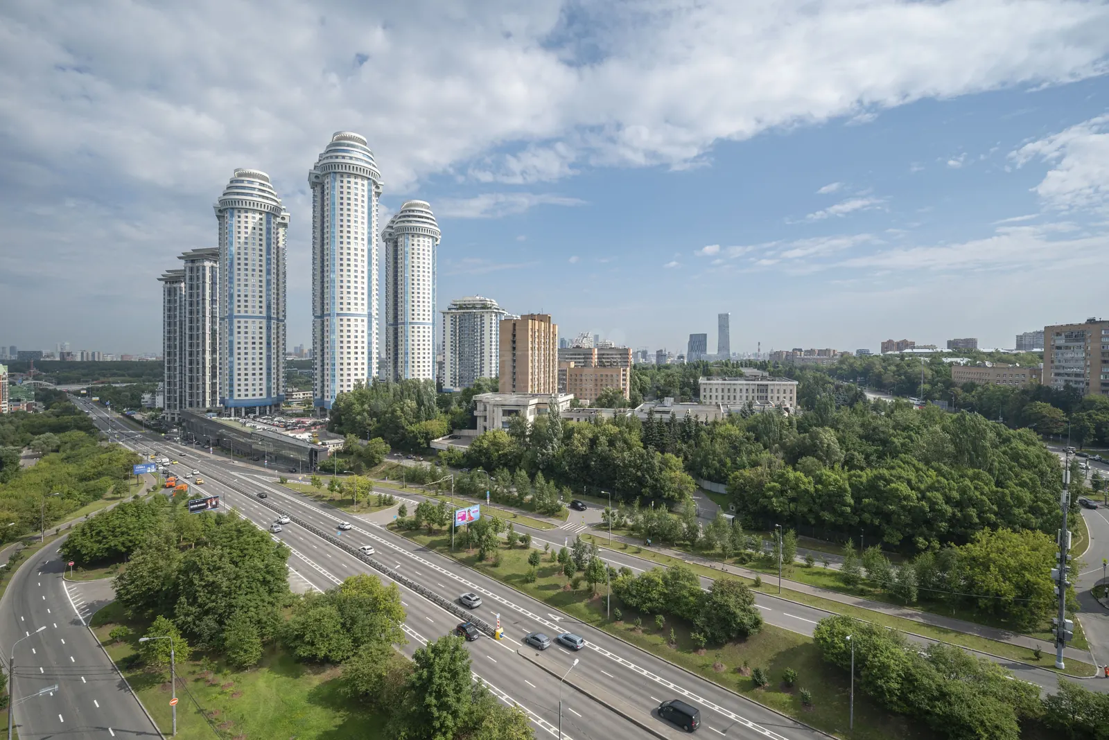 3-комнатная квартира 111 м² в ЖК «Мосфильмовская»