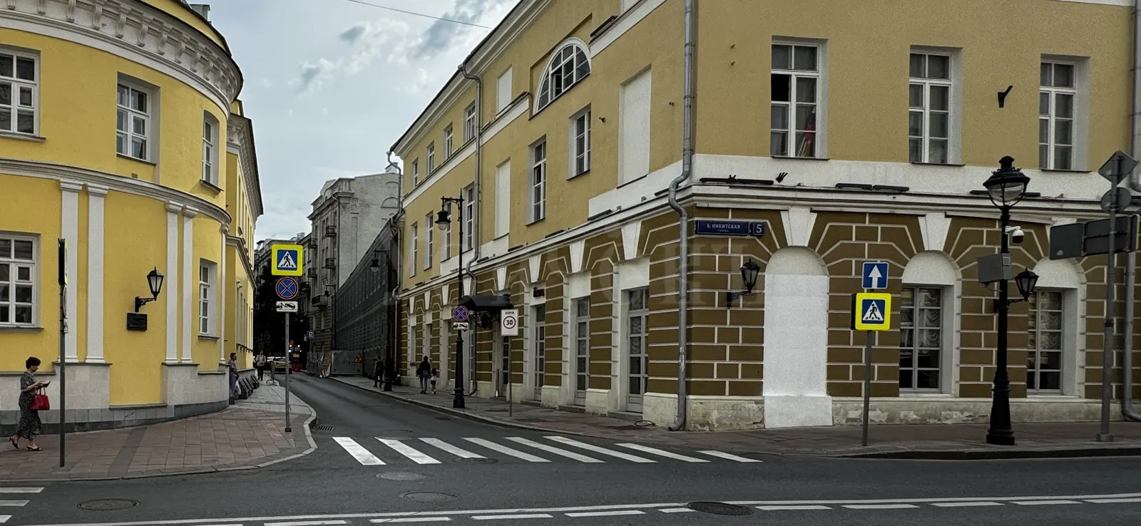 Коммерческое помещение 171,9 м²