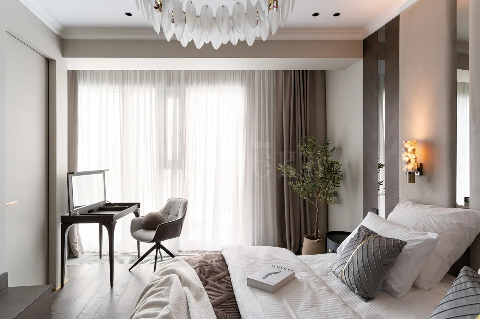4-комнатная квартира 151 м² в ЖК «Sky House»