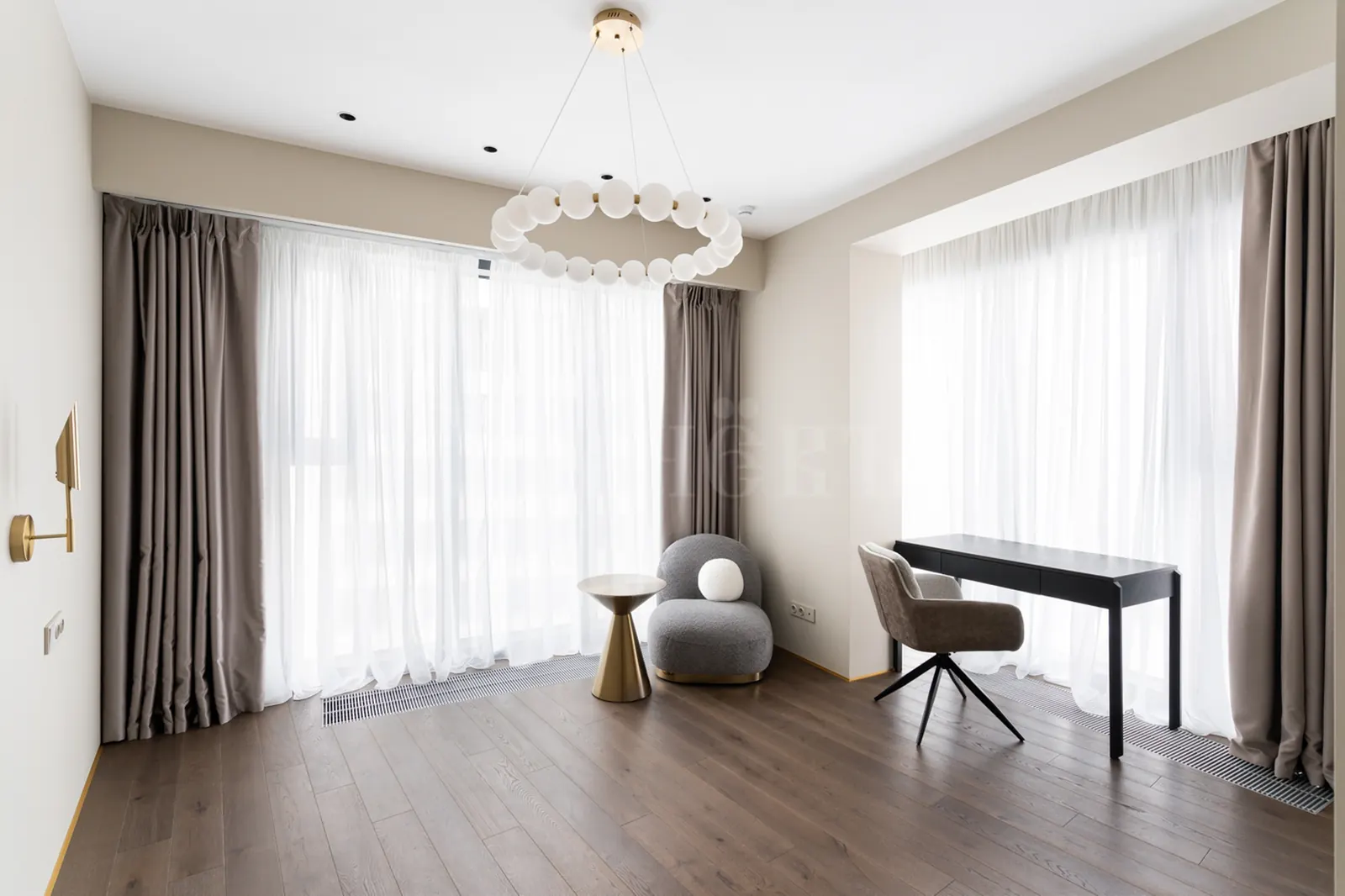 4-комнатная квартира 151 м² в ЖК «Sky House»