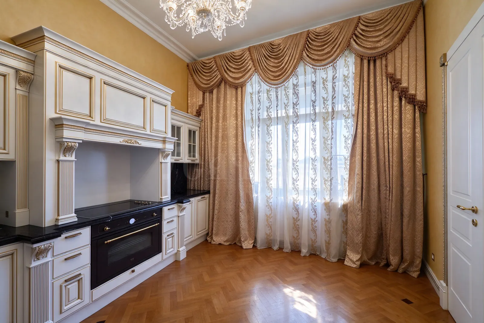 5-комнатная квартира 171,3 м²