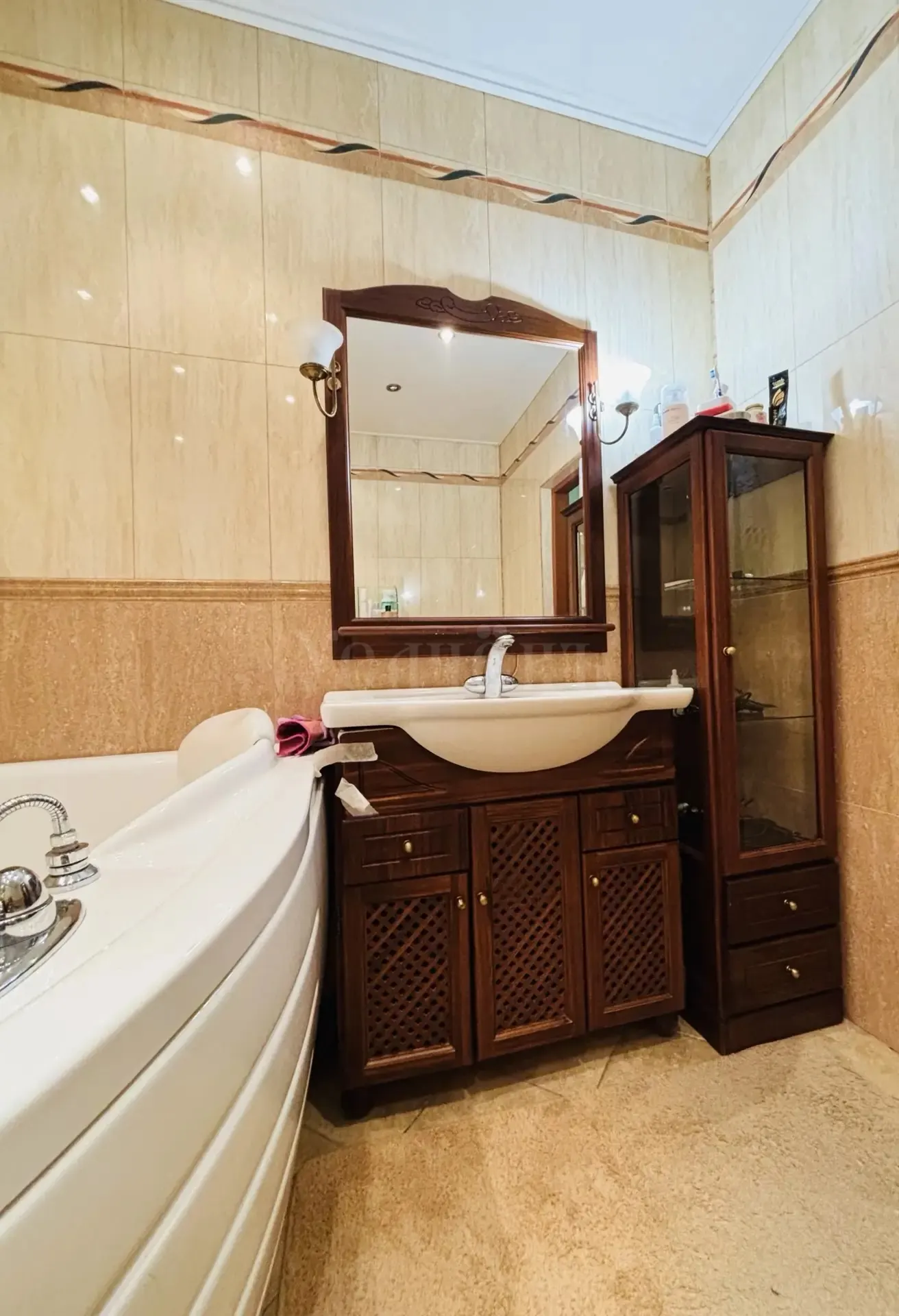 4-комнатная квартира 198,8 м² в ЖК «Солнечный берег»