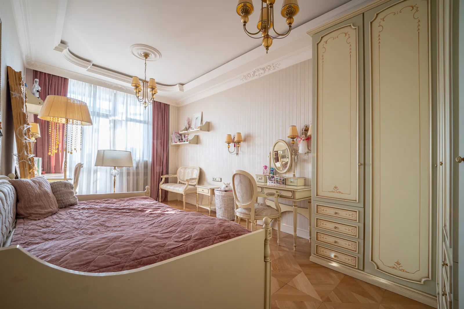 5-комнатная квартира 161 м² в ЖК «Квартал Шуваловский»