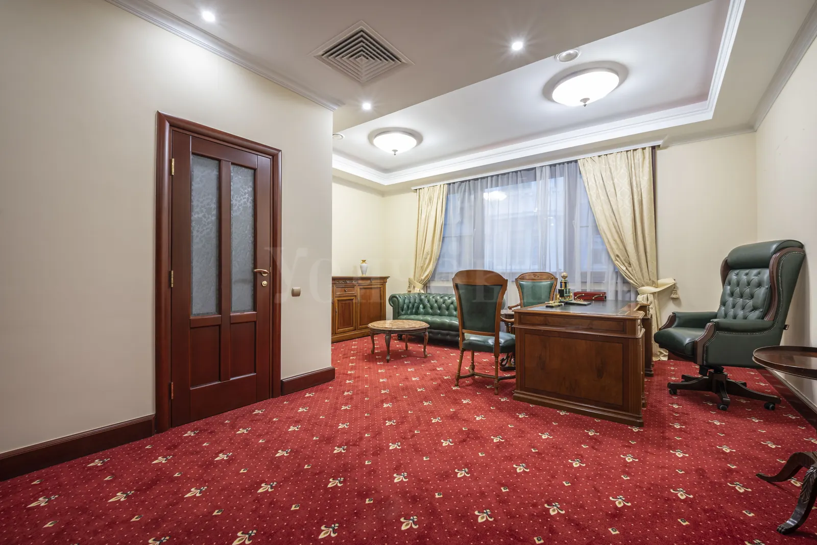 Коммерческое помещение 297 м² в ЖК «Дом в Хамовниках»