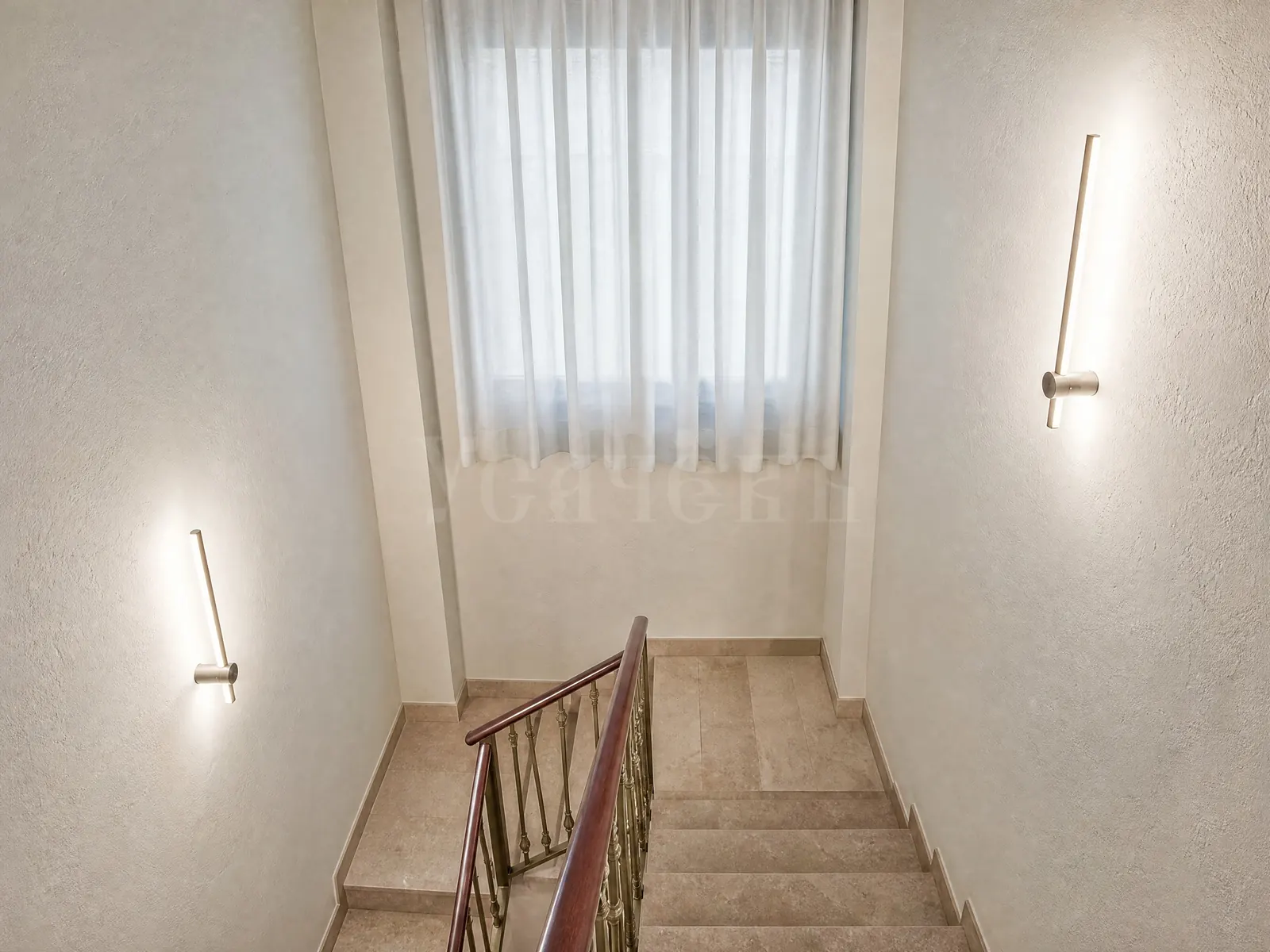 Коммерческое помещение 328 м²