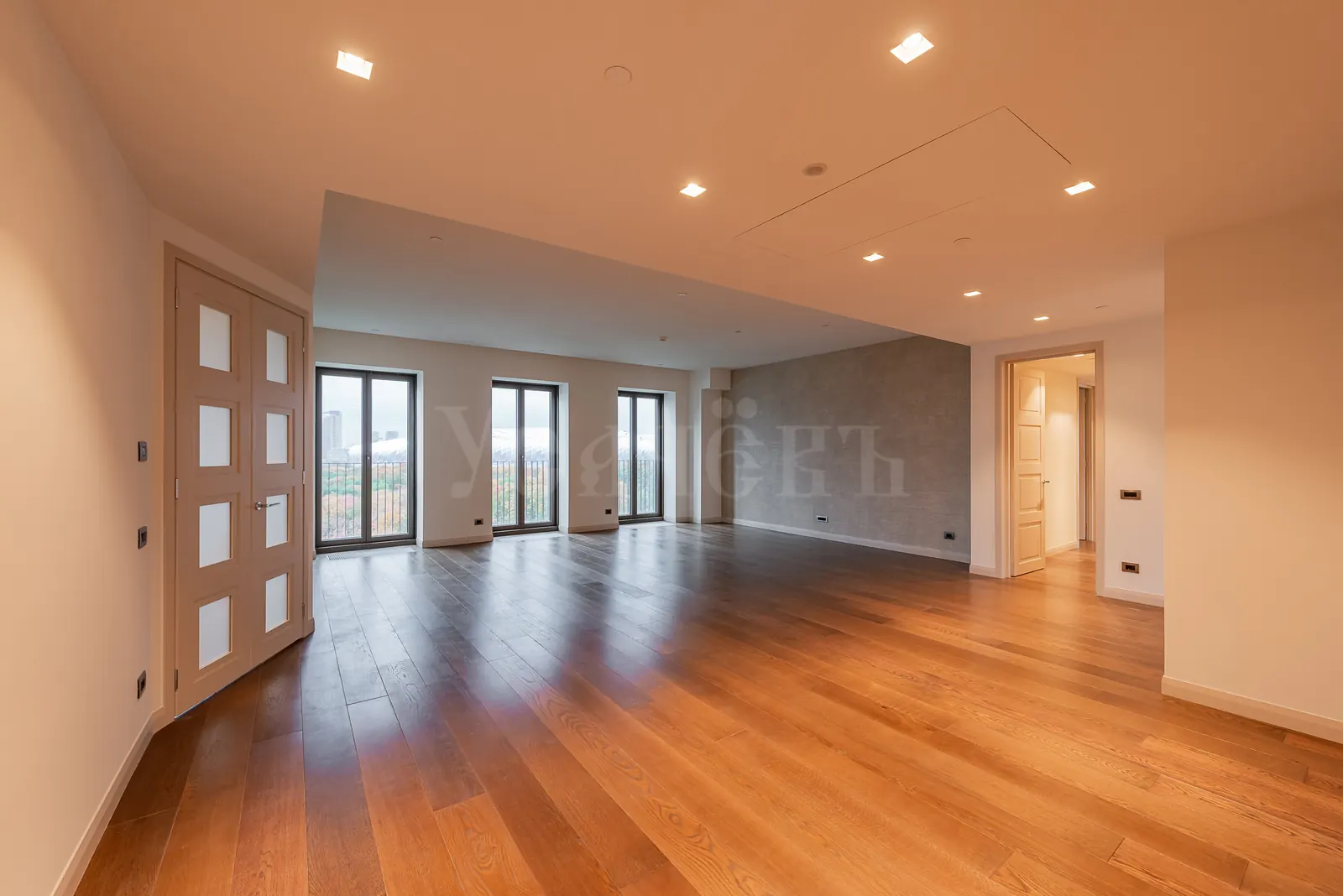 4-комнатная квартира 219,6 м² в ЖК «ВТБ Арена парк»