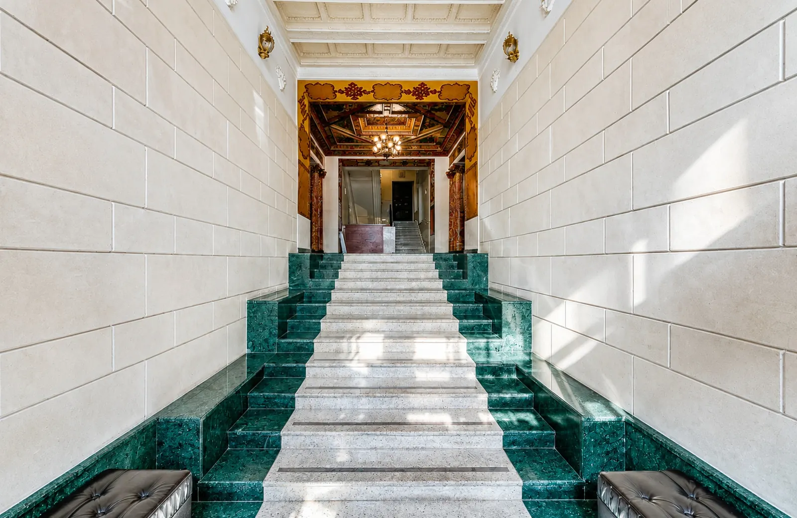 Квартира 247,7 м²