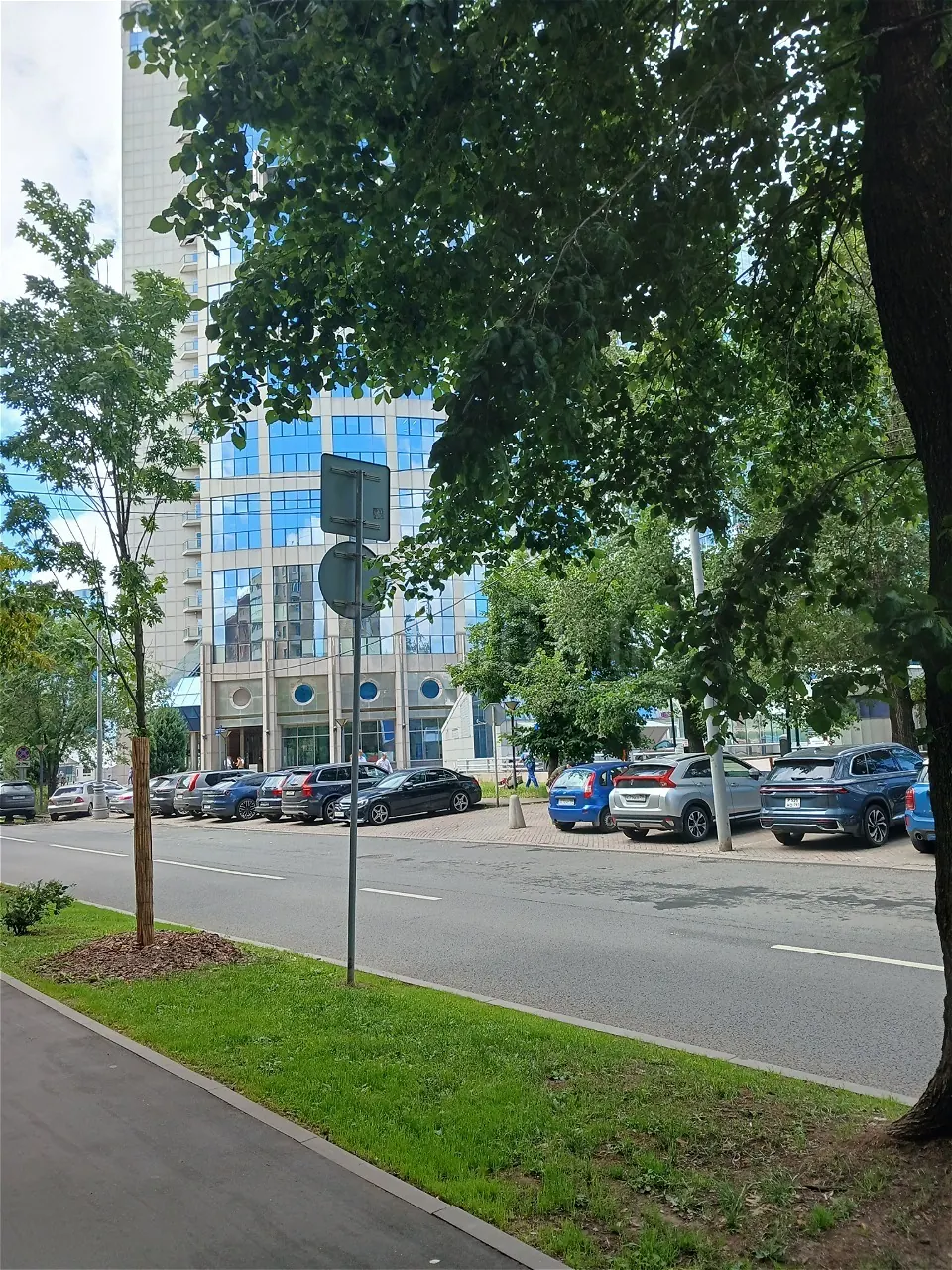 Коммерческое помещение 165,5 м²