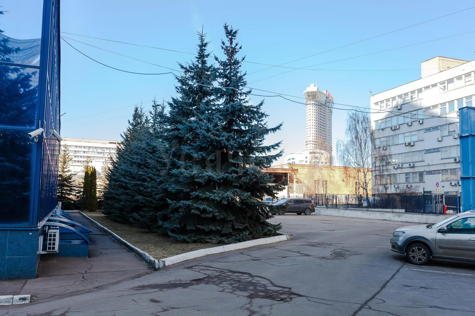 Коммерческое помещение 4 549 м²