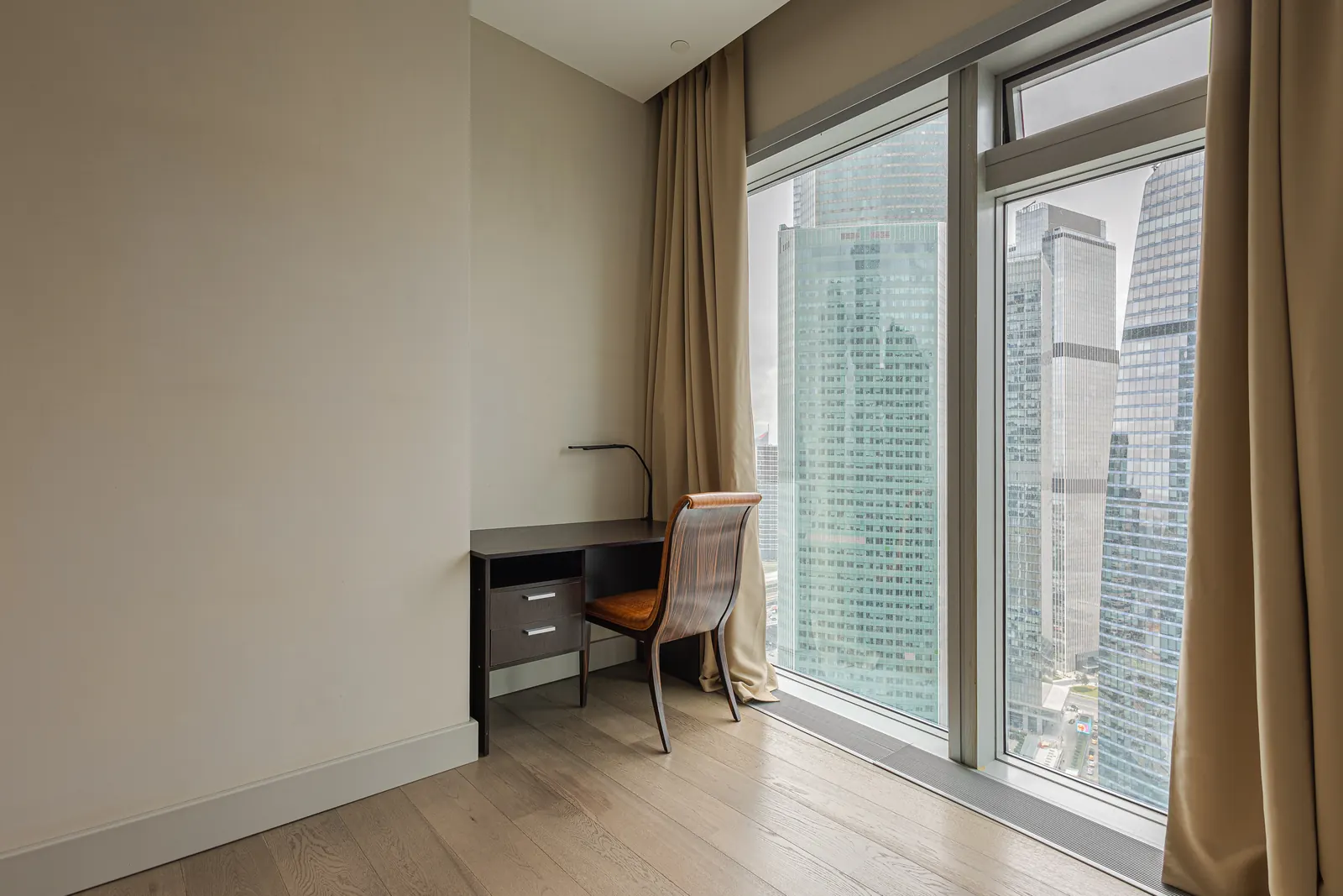 3-комнатная квартира 190 м² в ЖК «Город Столиц»
