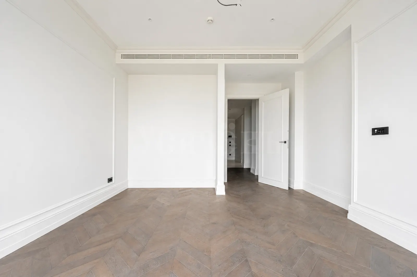 4-комнатная квартира 177,3 м² в ЖК «Поклонная 9»
