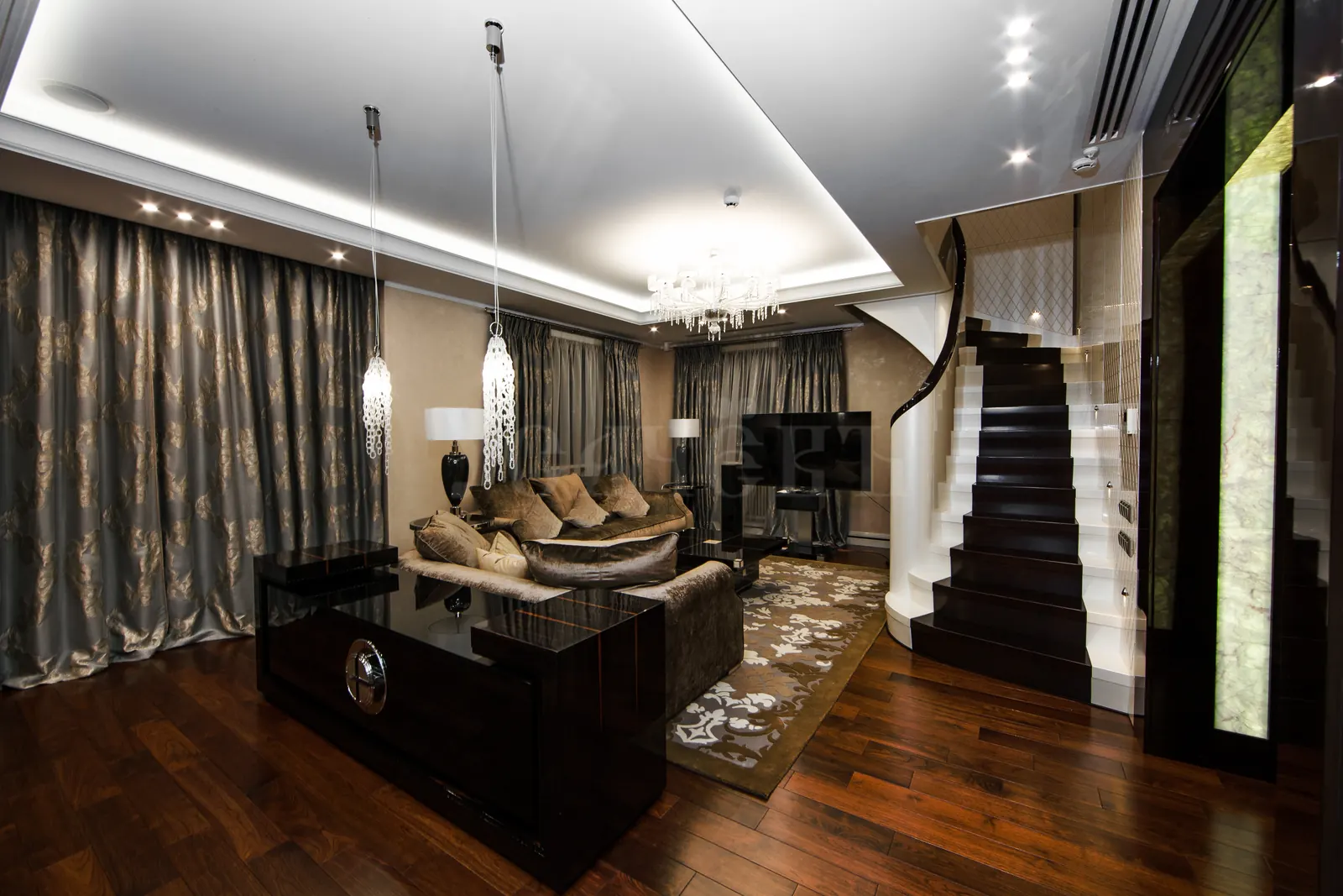 5-комнатная квартира 228,3 м² в ЖК «Континенталь»