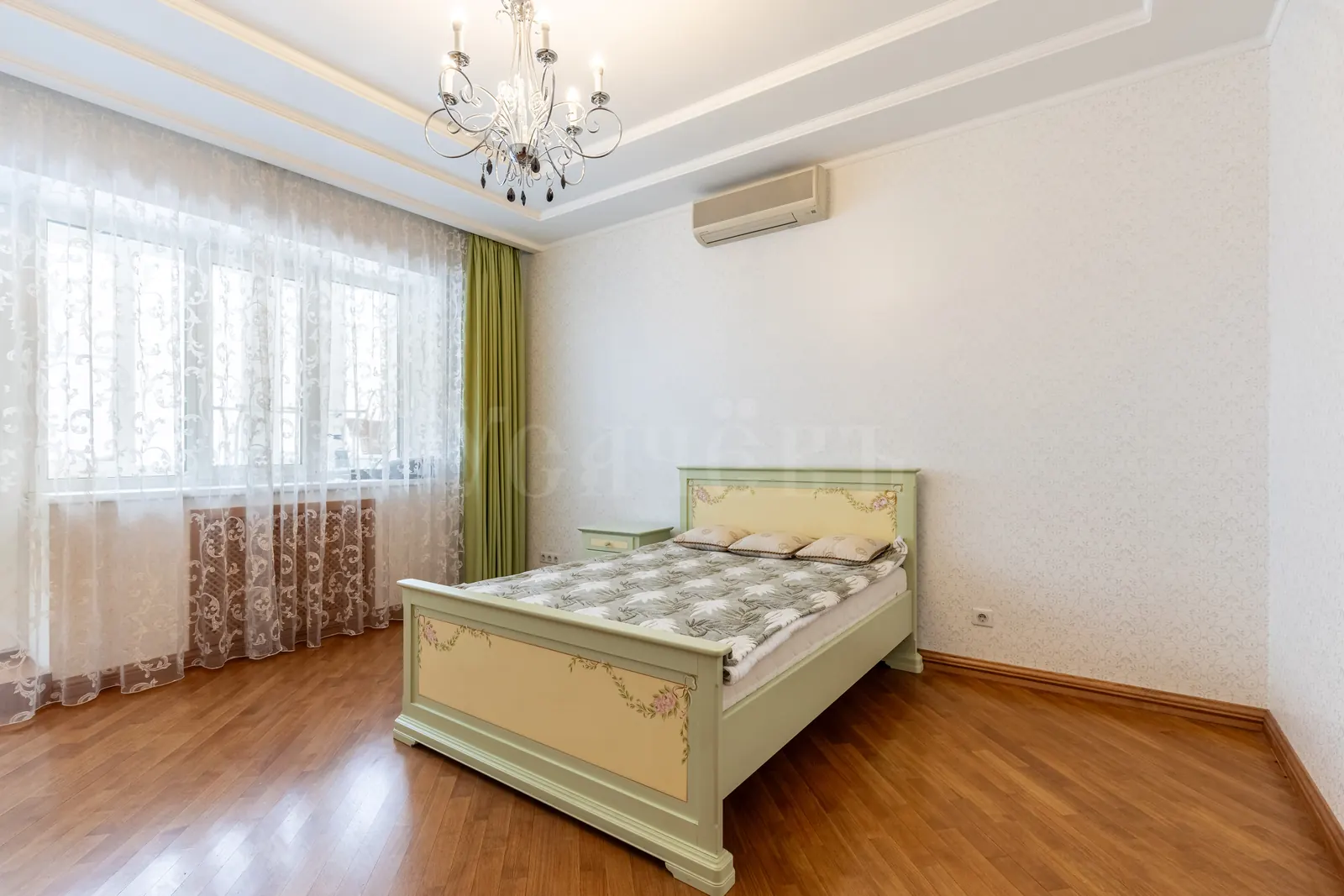 4-комнатная квартира 183,5 м² в районе Москва