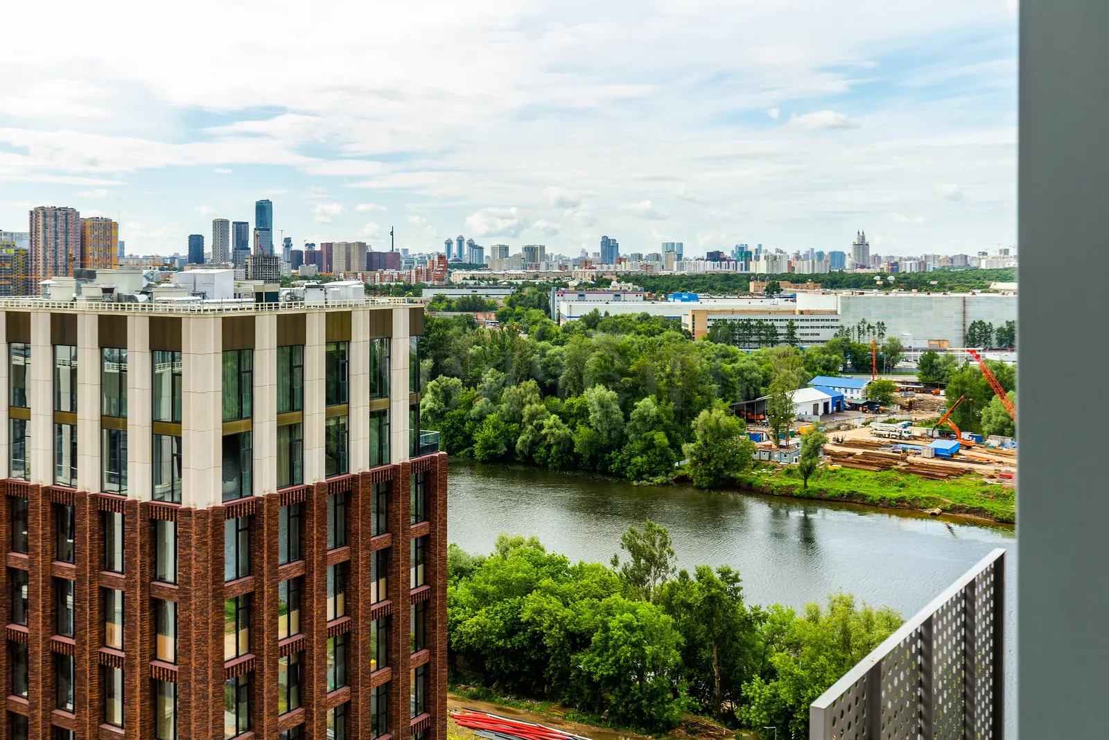 3-комнатная квартира 82,8 м² в ЖК «FreeDOM»