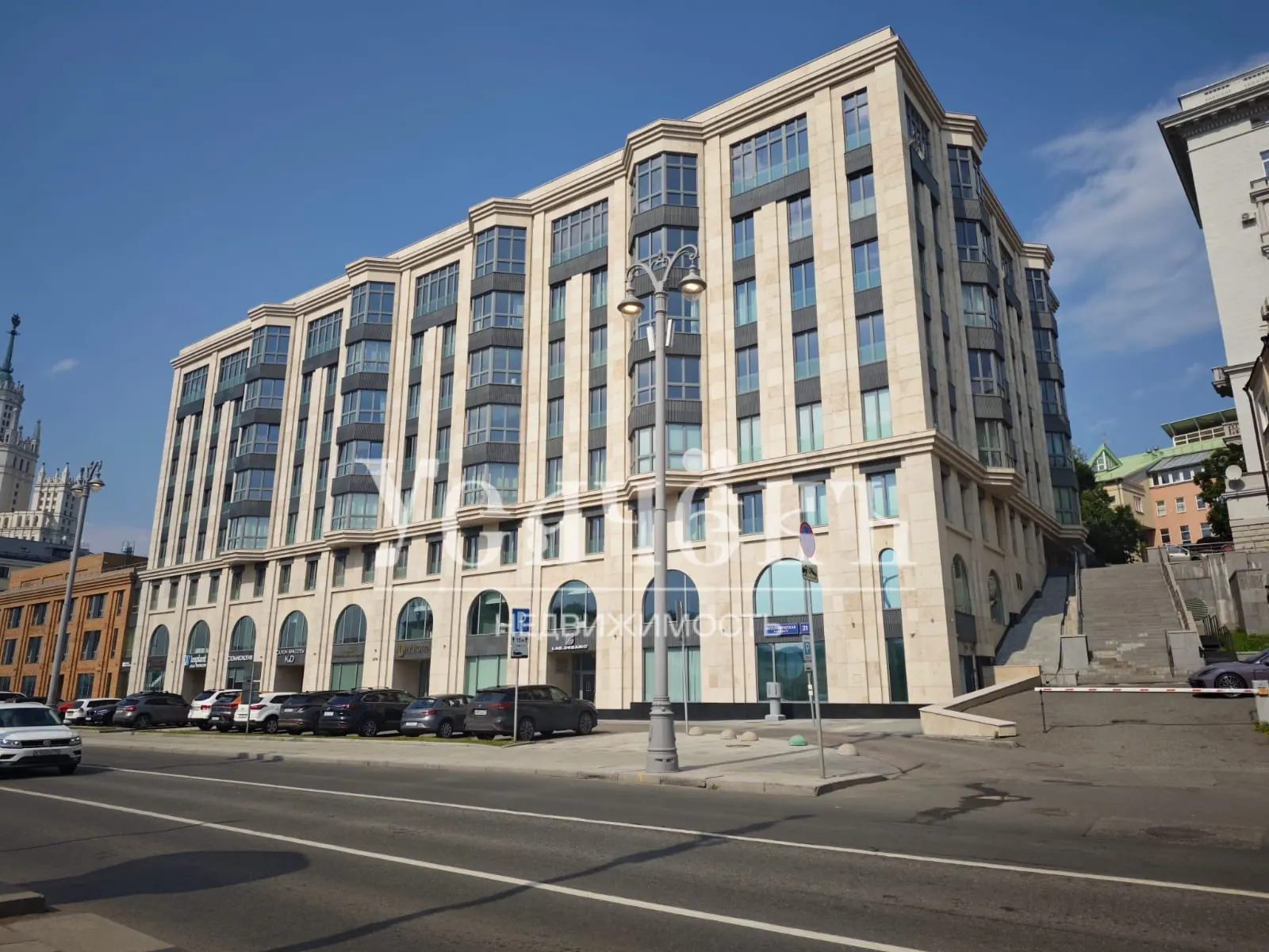 5-комнатная квартира 265,6 м² в ЖК «Симфония набережных»