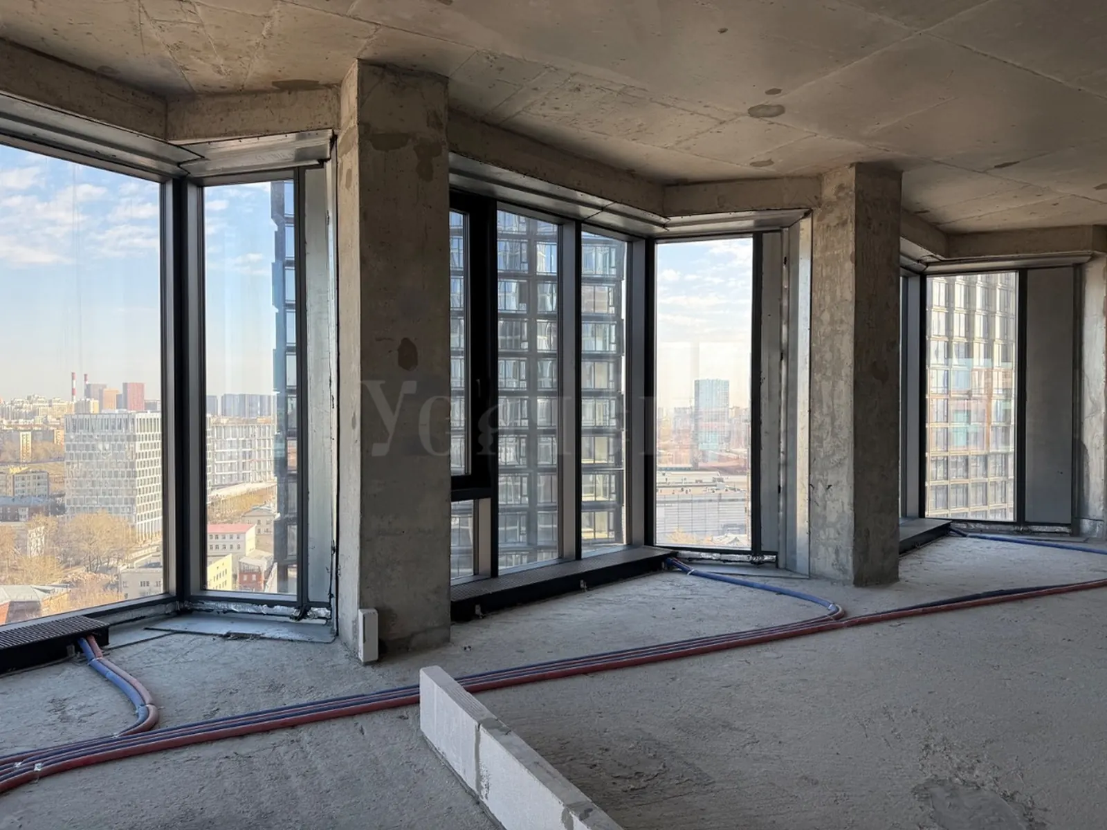4-комнатная квартира 130,4 м² в ЖК «HIGH LIFE»