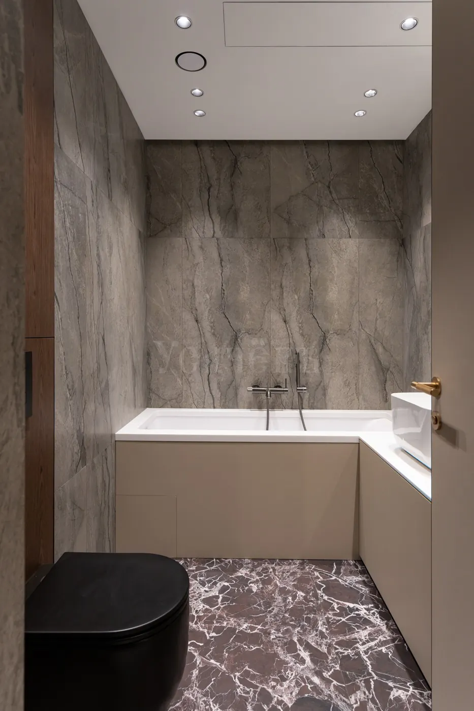 4-комнатная квартира 151 м² в ЖК «Sky House»