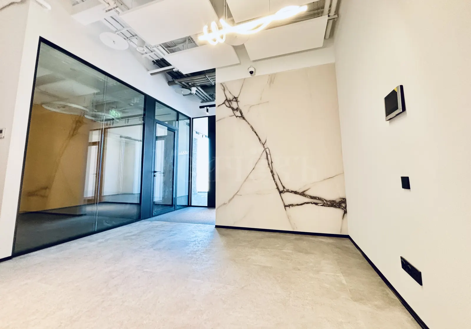 Коммерческое помещение 339,7 м² в ЖК «I-City»