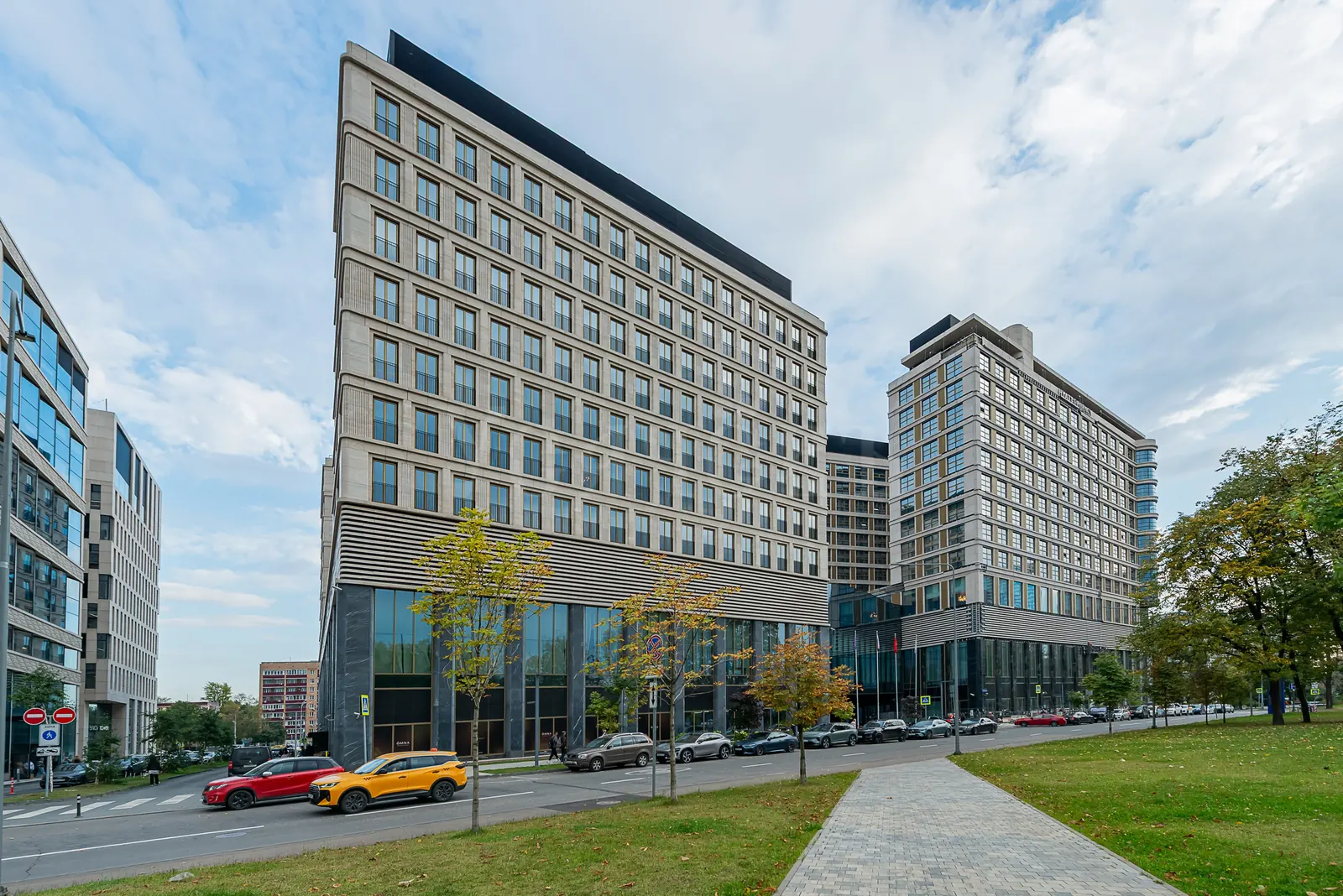 4-комнатная квартира 219,6 м² в ЖК «ВТБ Арена парк»