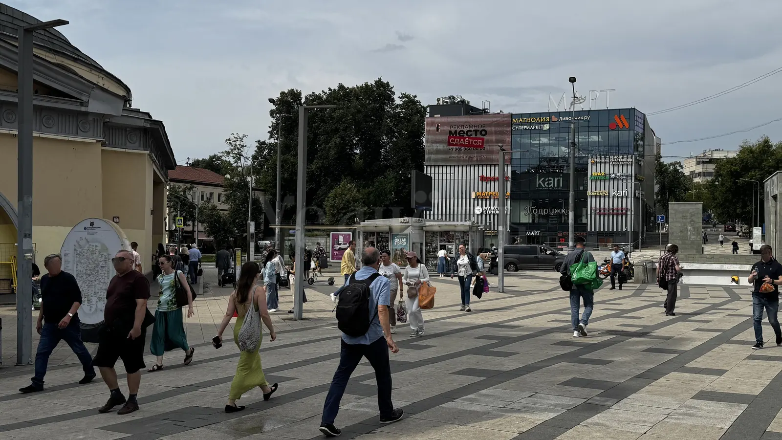 Коммерческое помещение 3 952,6 м²