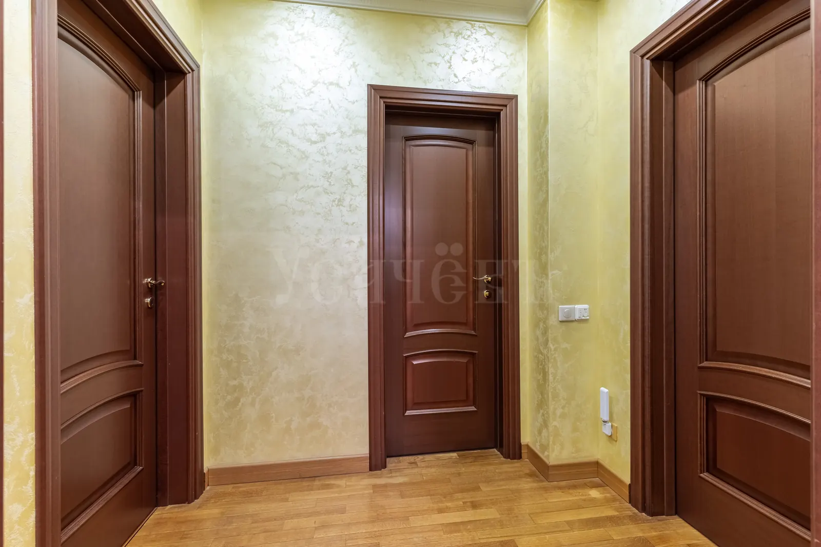 4-комнатная квартира 183,5 м² в районе Москва