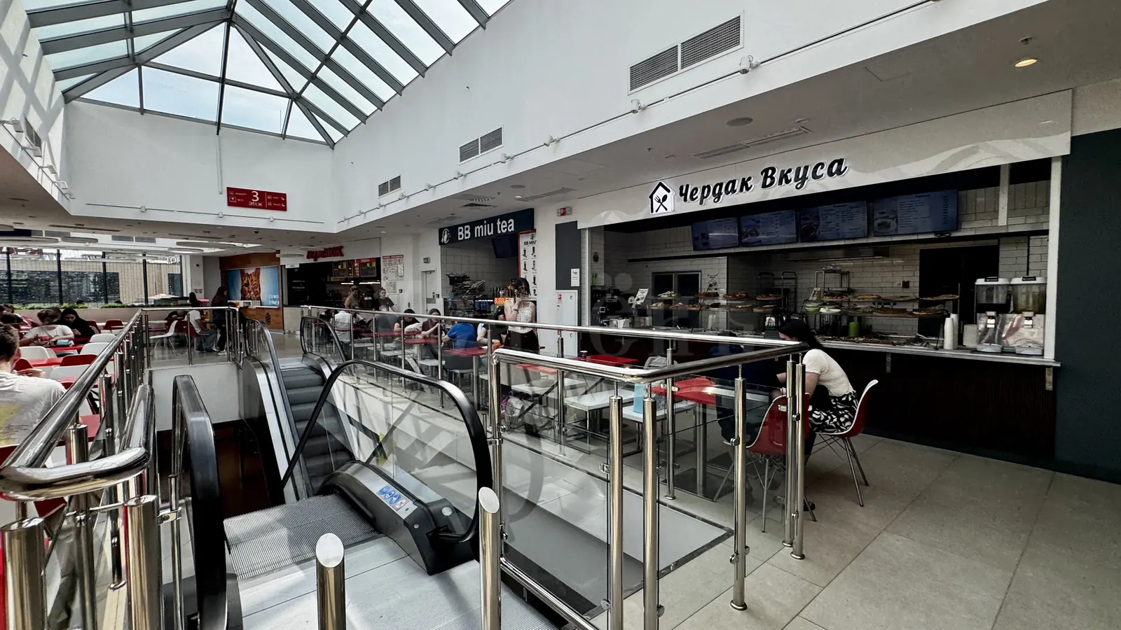 Коммерческое помещение 3 952,6 м²