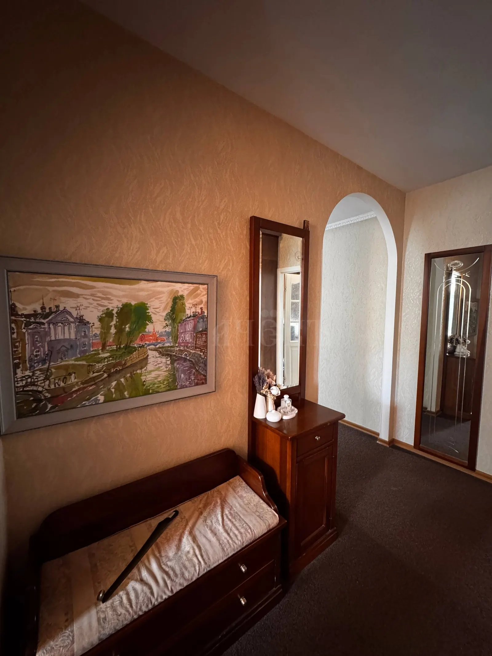 4-комнатная квартира 249,8 м²